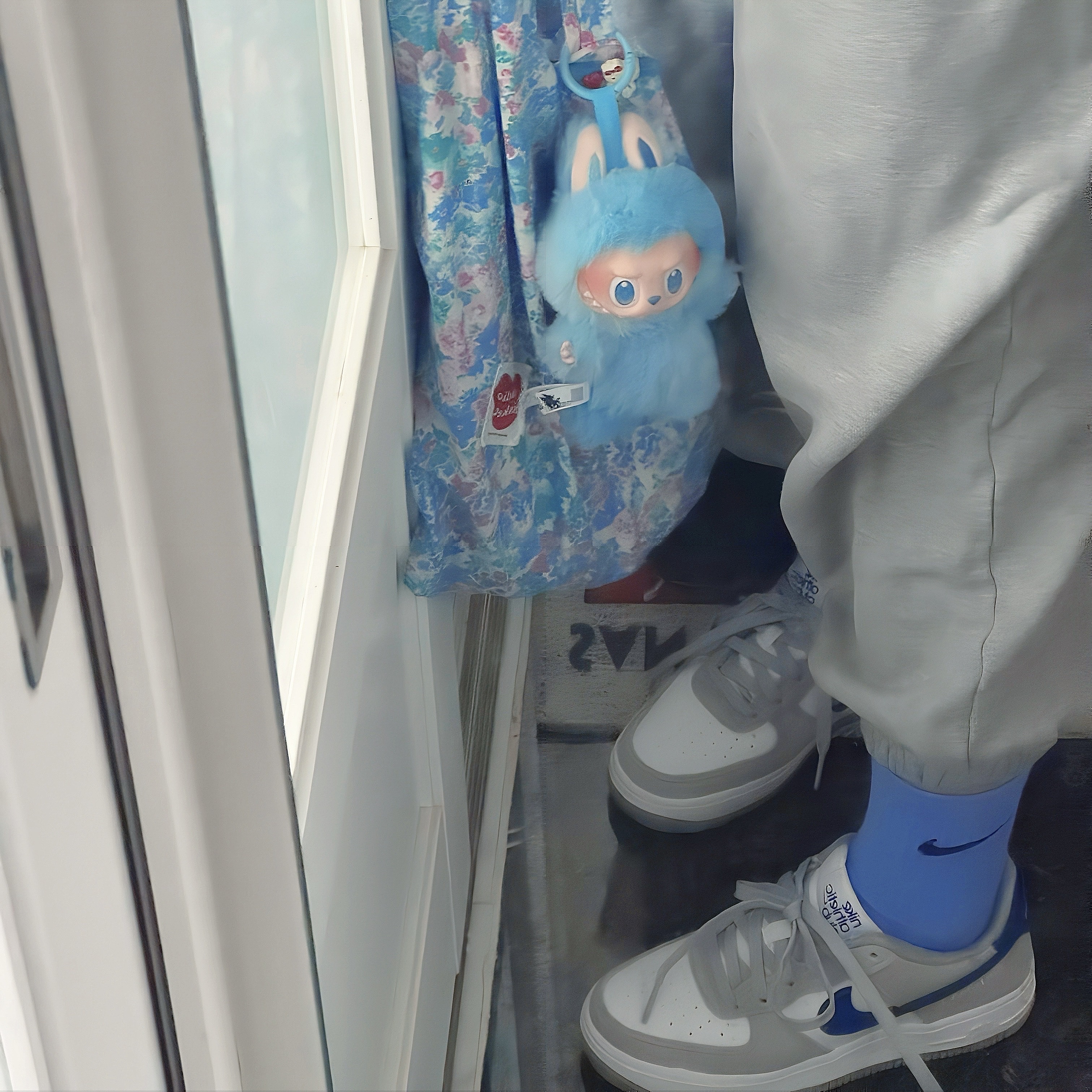 (GS) Nike Air Force 1 LV8 Athletic Club Light Smoke Grey Marina, Pop Mart Labubu The Monsters Highlight Series Hope Keyring (Opened Case) 착용 스타일