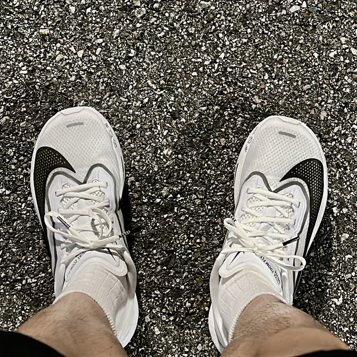 Nike Zoom Fly 6 White Smoke Grey 착용 스타일