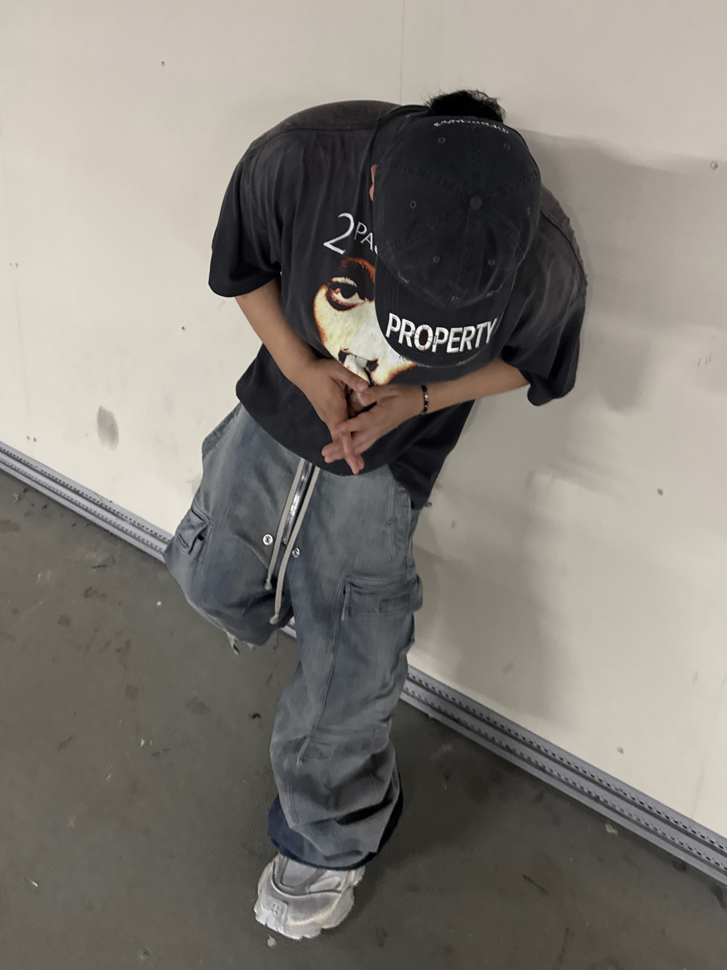 Saint Mxxxxxx x 2Pac S/S T-Shirt Black - 25SS 착용 스타일