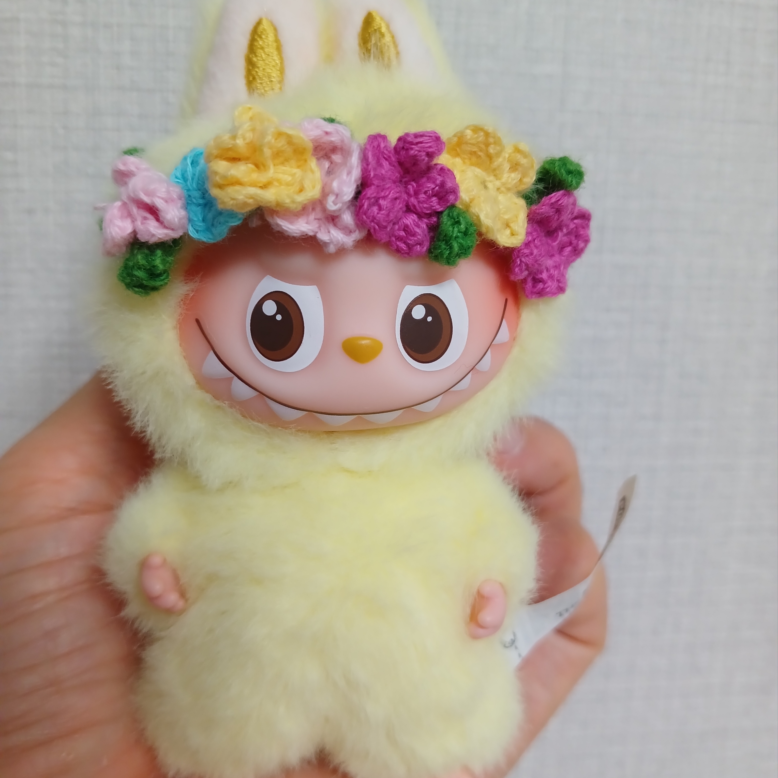 Pop Mart Labubu The Monsters Pin For Love Series Vinyl Plush Pendant (A-M) F (Opened Case) 착용 스타일