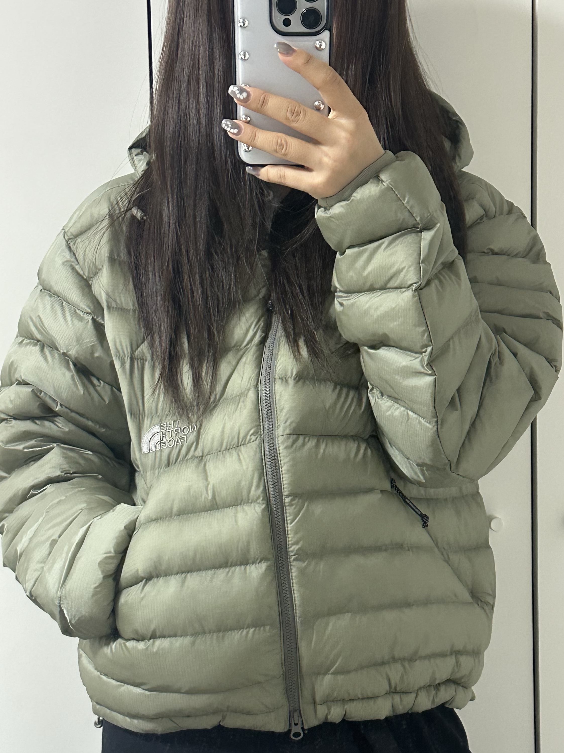 The North Face Ventus On Jacket Light Khaki 착용 스타일 - 1