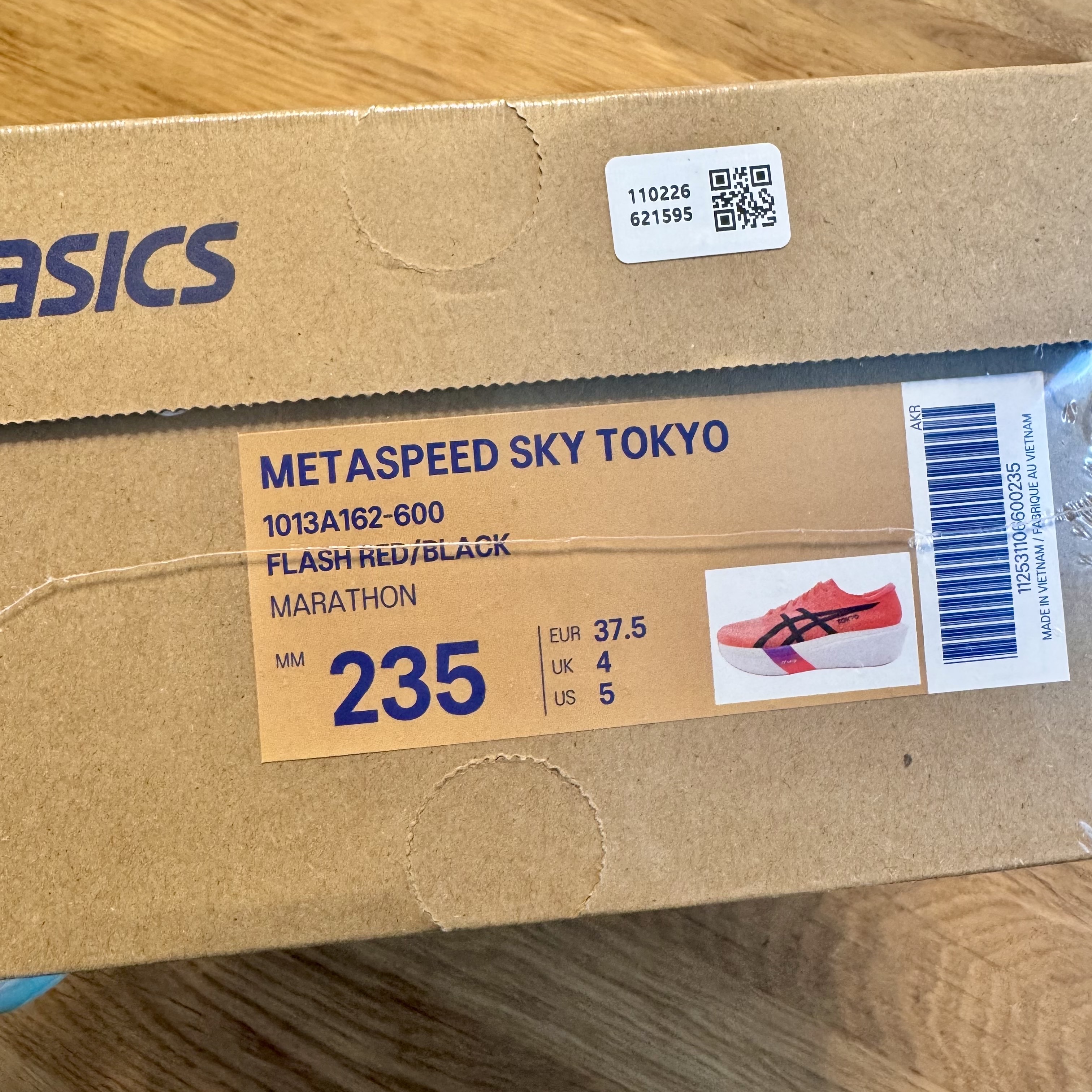 Asics Metaspeed Sky Tokyo Flash Red Black 착용 스타일 - 1
