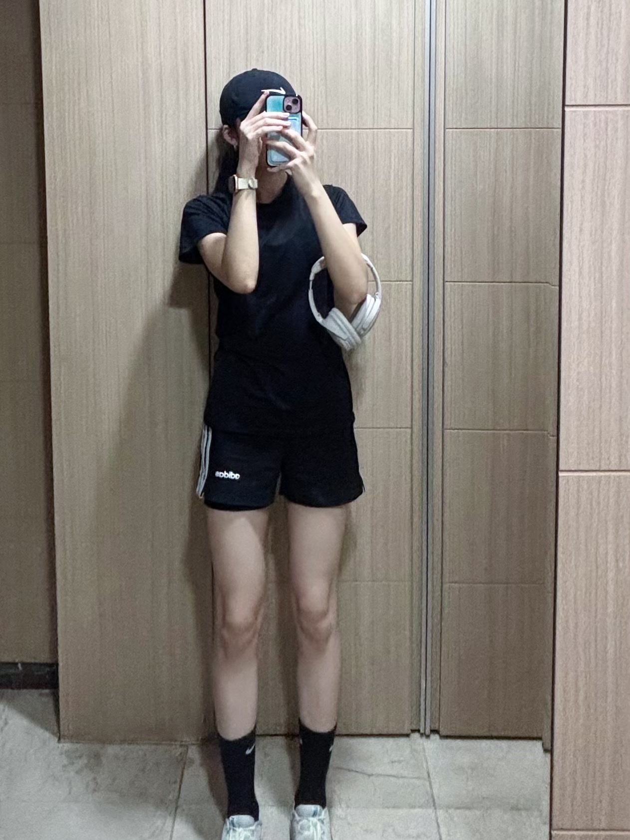 Nike Dri-Fit Club Structured Swoosh Cap Black, Nike Everyday Cushioned Training Crew Socks Black (3 Pack/Korean Ver.) 착용 스타일