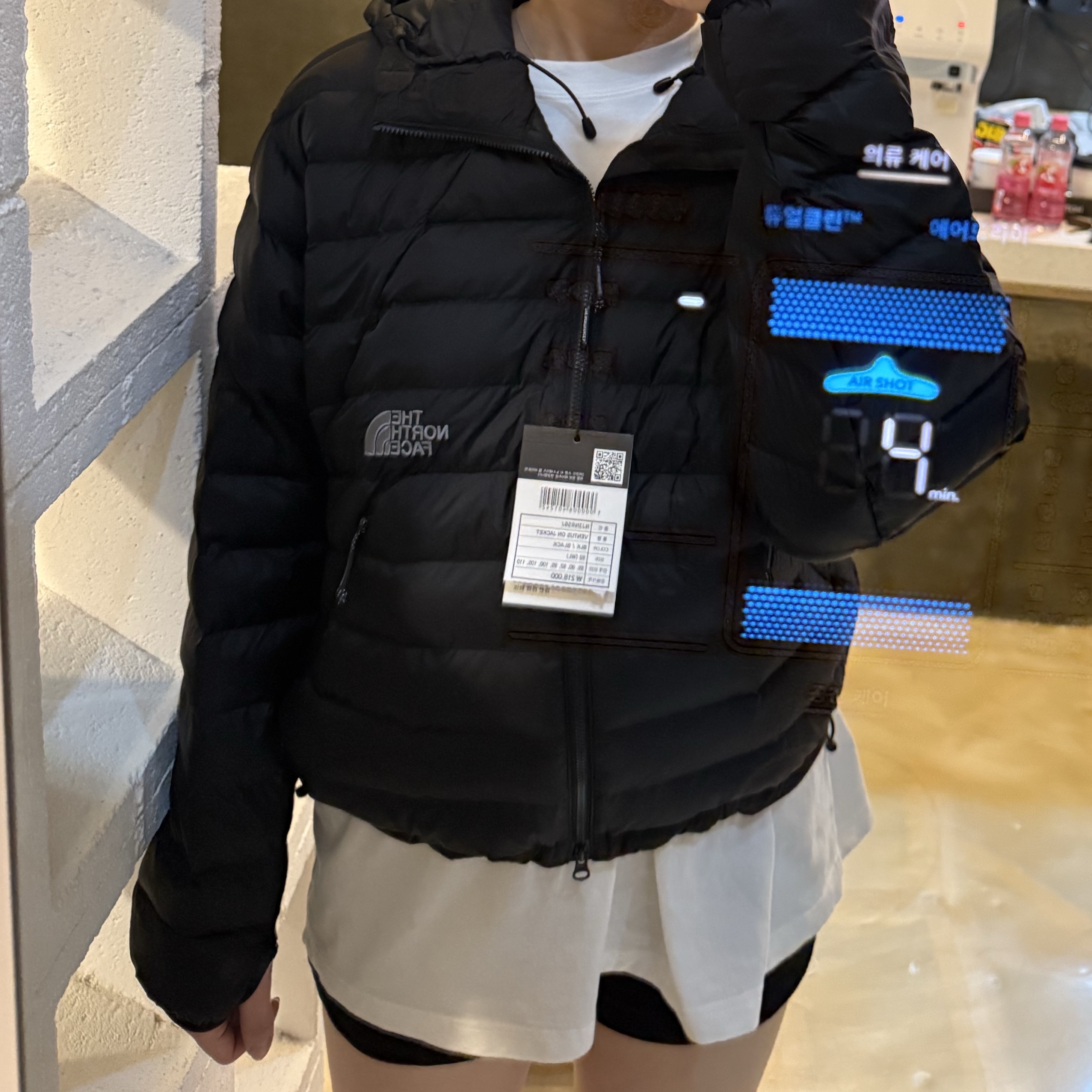 The North Face Ventus On Jacket Black 착용 스타일
