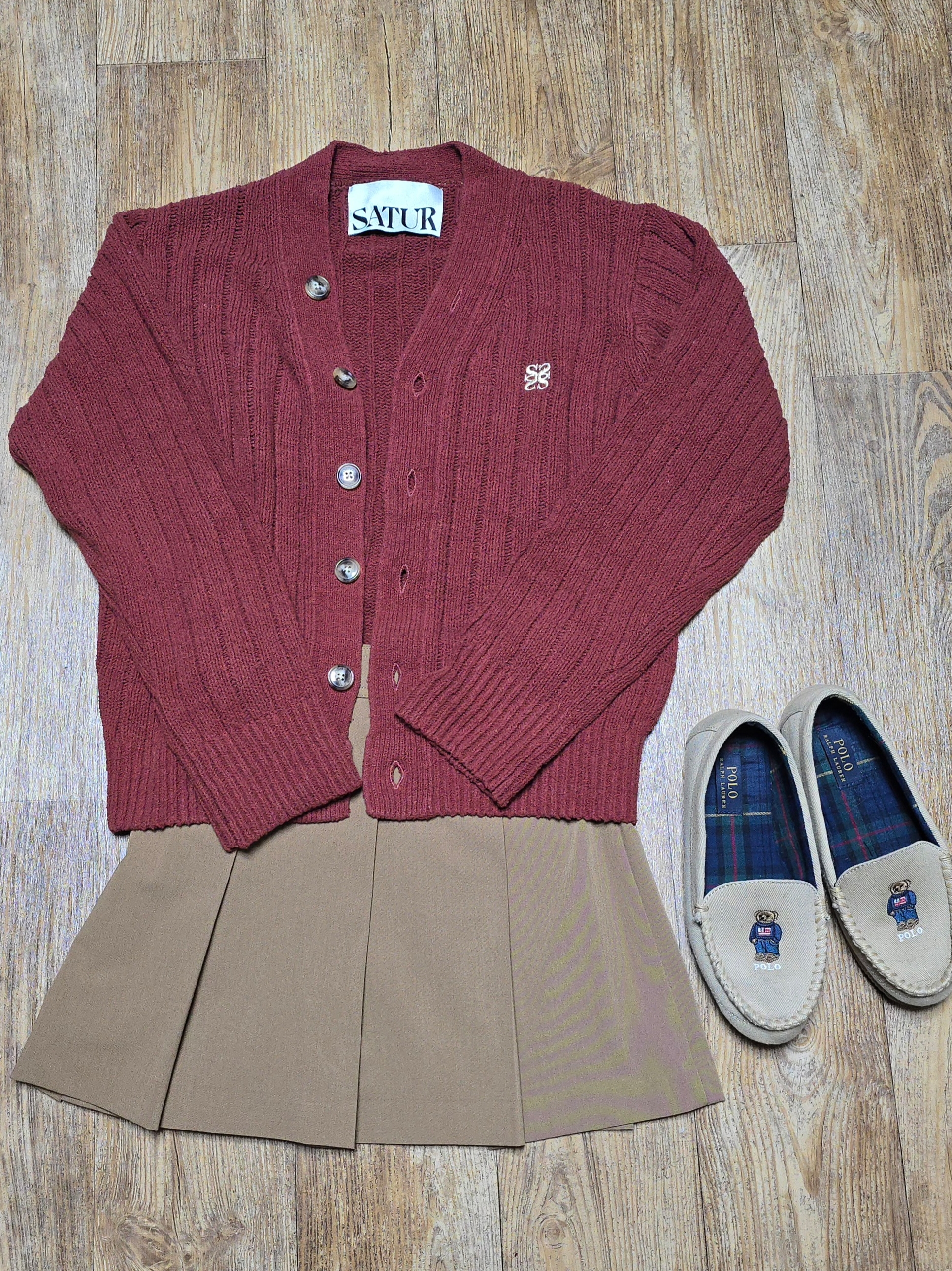 SATUR Faro Over Size Boucle Cardigan Heritage Brown, SATUR Faro Over Size Boucle Cardigan Sage Green 착용 스타일 - 6