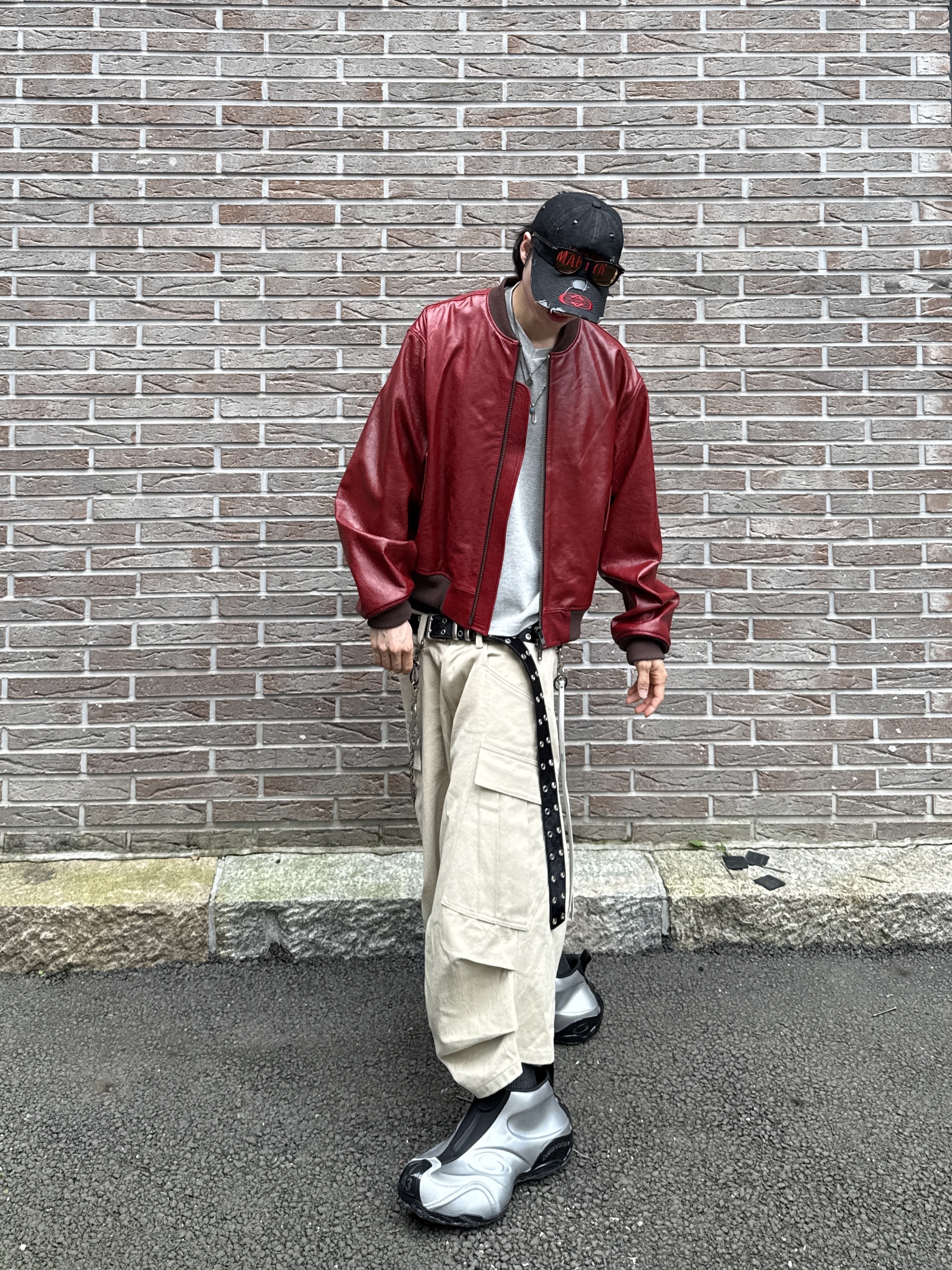 Undermycar Hommage Embraced The Fireworks Goatskin Blouson Red - 24FW, Balenciaga Basketball Sneakers Silver Black 착용 스타일 - 7