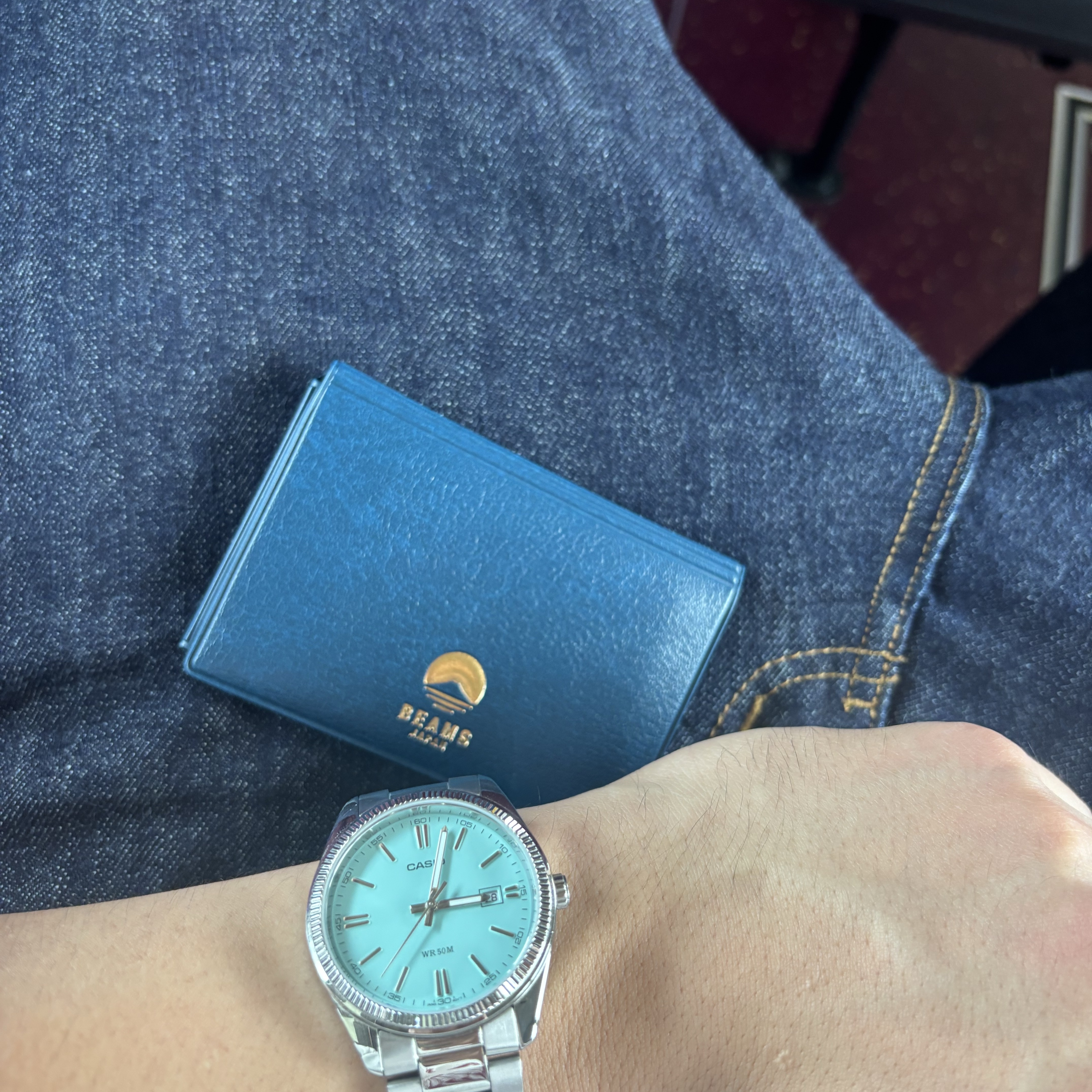 Beams x Hightide Special Order Pass & Card Case Navy, Casio MTP-1302D-2A2 착용 스타일 - 2