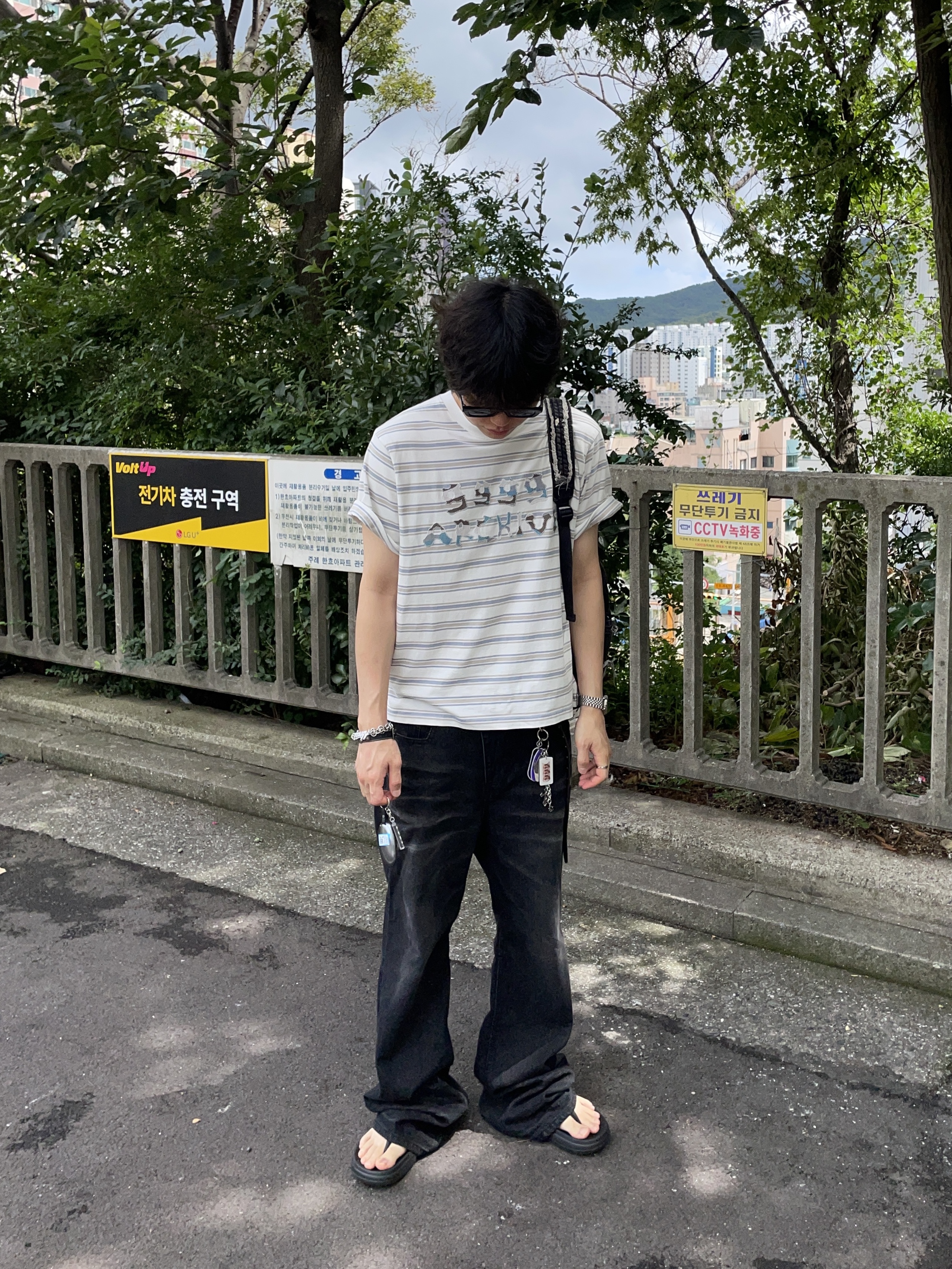 ALEXII Too Much Keyring Ver.2, Kamien Cross Dart Denim Jean Blue 착용 스타일 - 1