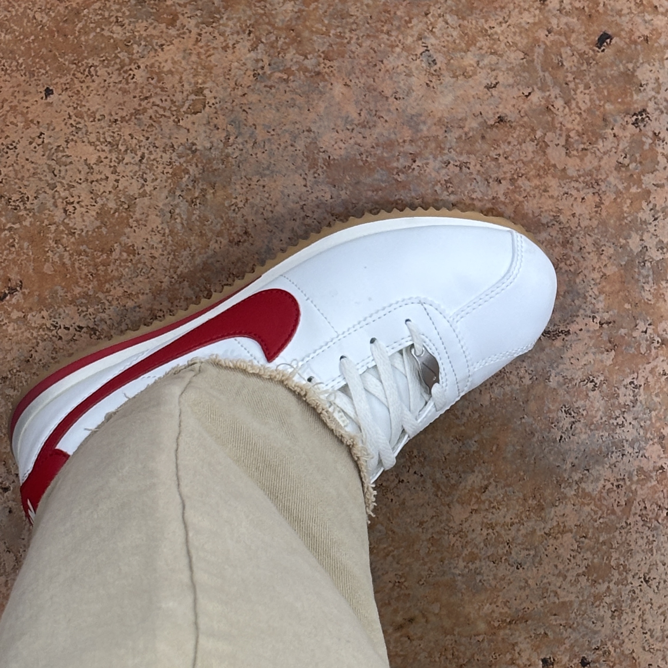 (GS) Nike Cortez Sail Gum Yellow 착용 스타일 - 2