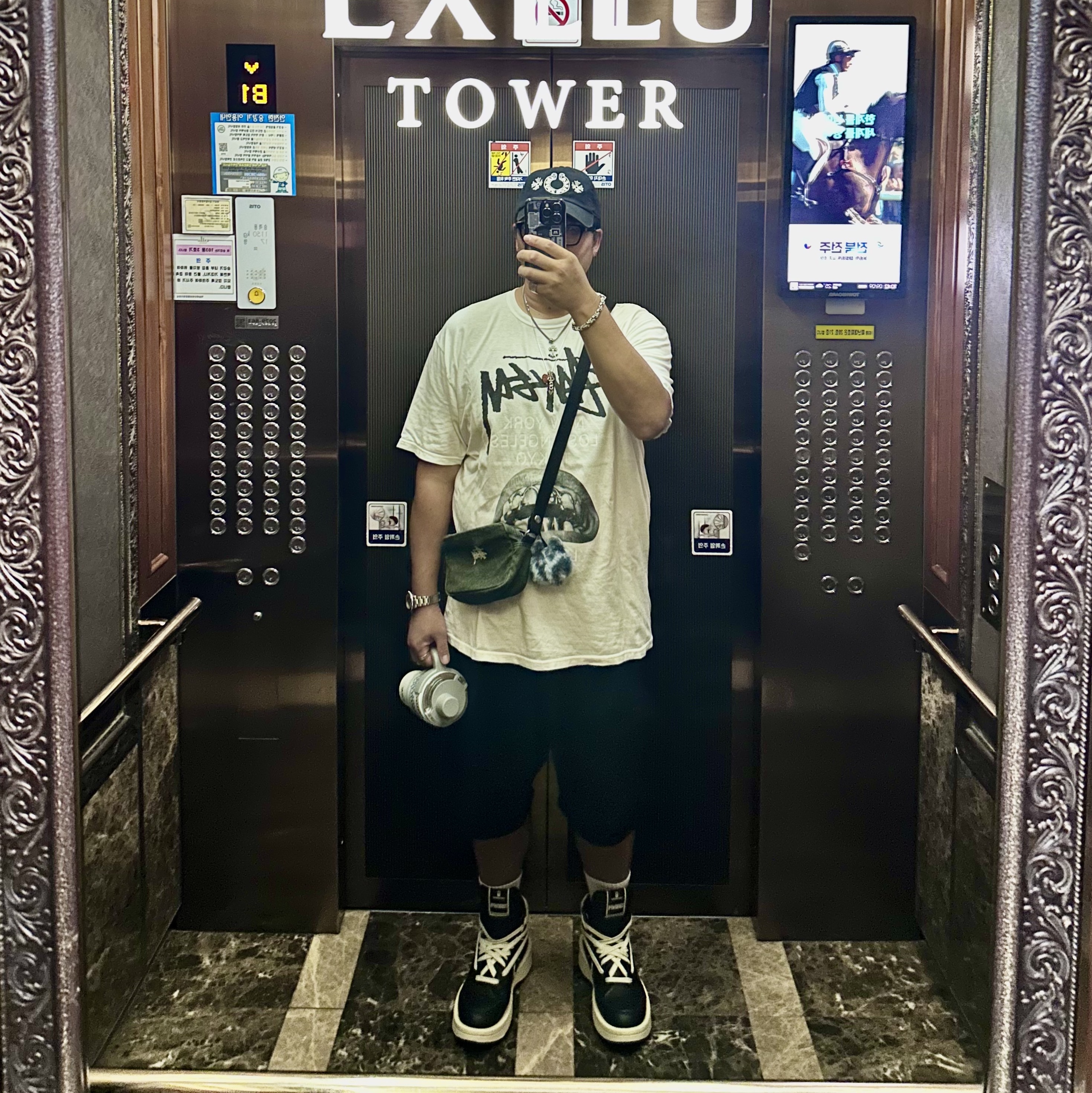 Stussy x Rick Owens 40 WT T-Shirt, Stussy Denim Big OL' Shorts Washed Black 착용 스타일 - 1