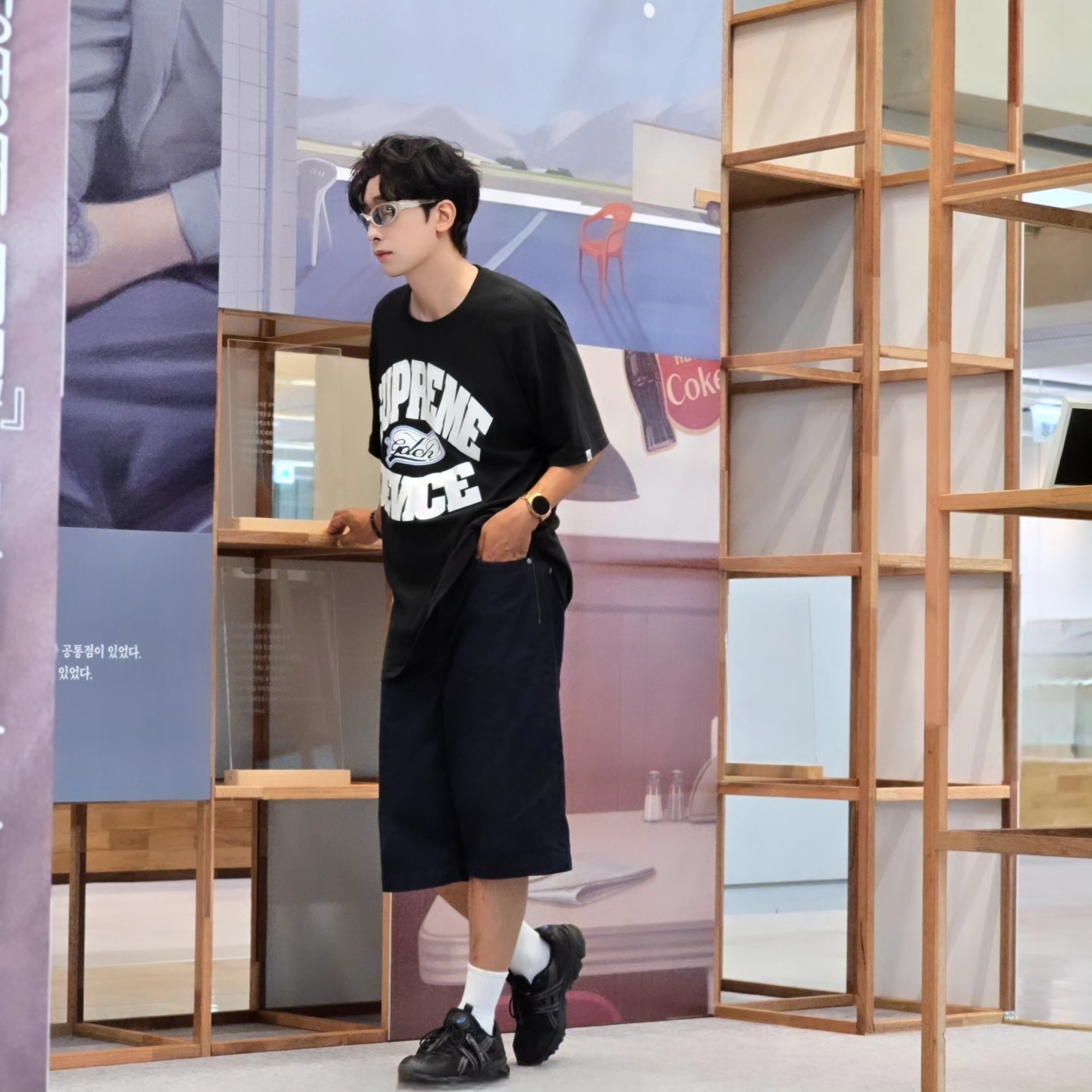 Supreme x GOODENOUGH Device T-Shirt Black - 25SS, Asics Gel-Sonoma 15-50 Black Obsidian Grey 착용 스타일 - 1