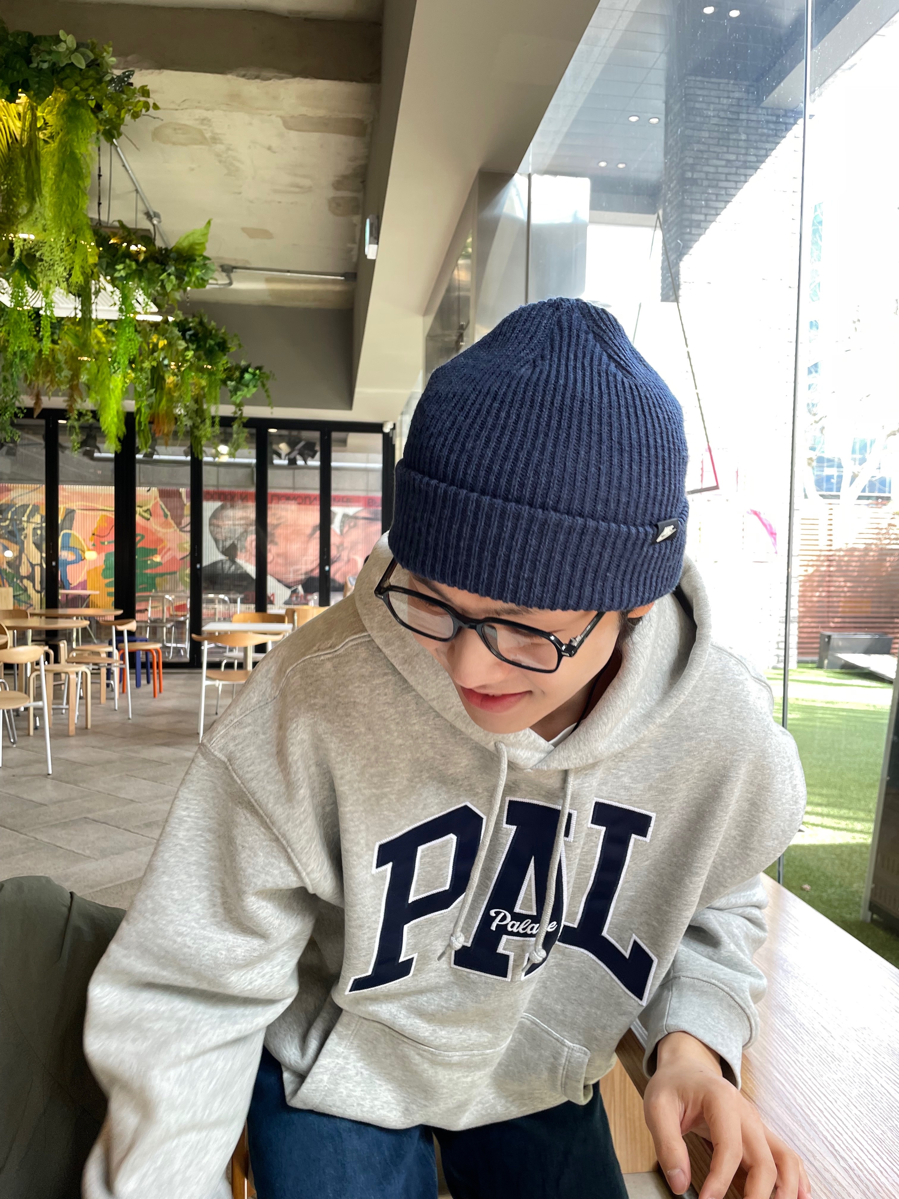 Palace x Gap Hood Grey - 24SS, Levi's 568 Loose Linen Denim Jeans Light Wash 착용 스타일 - 1