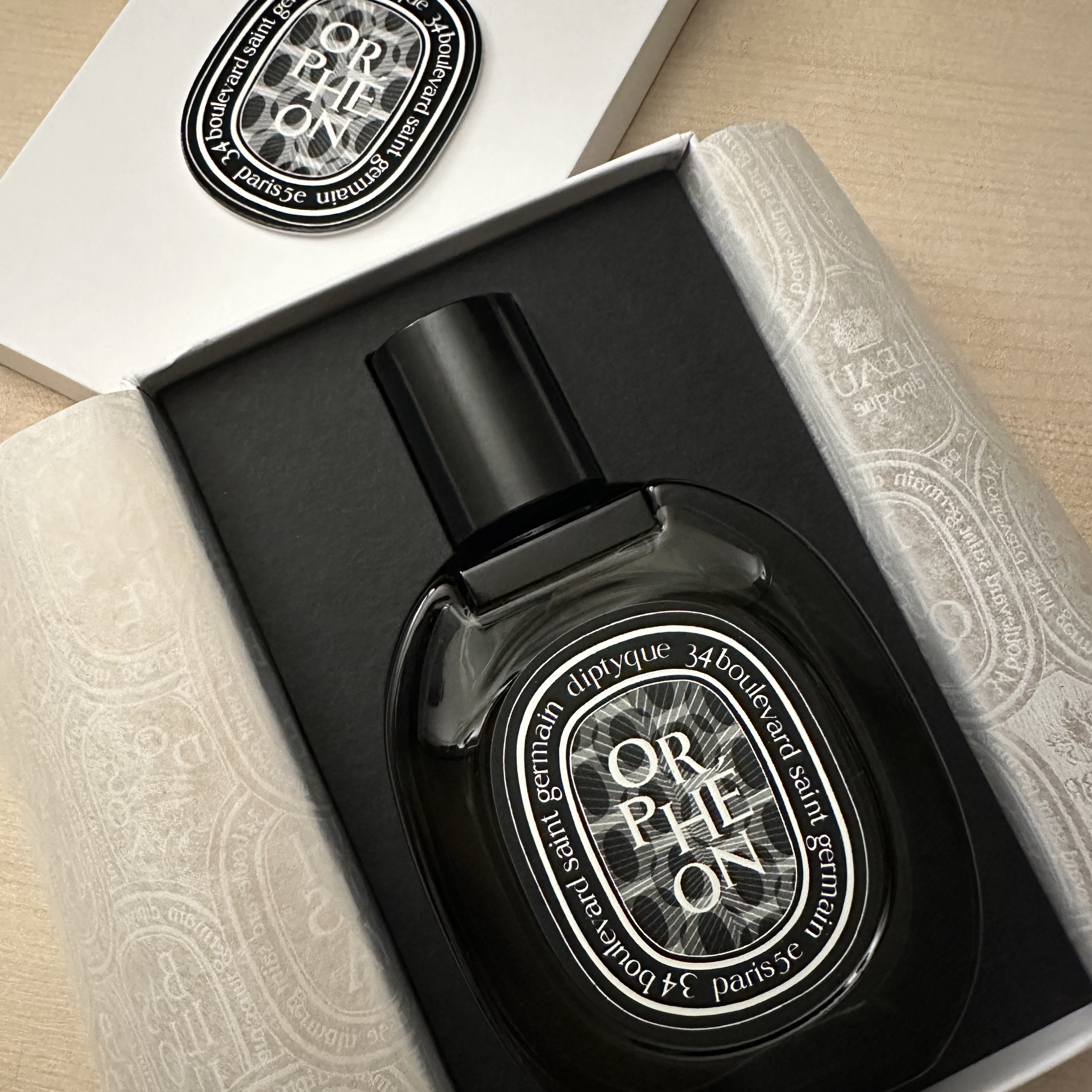 Diptyque Orpheon Eau De Parfum 75ml 착용 스타일