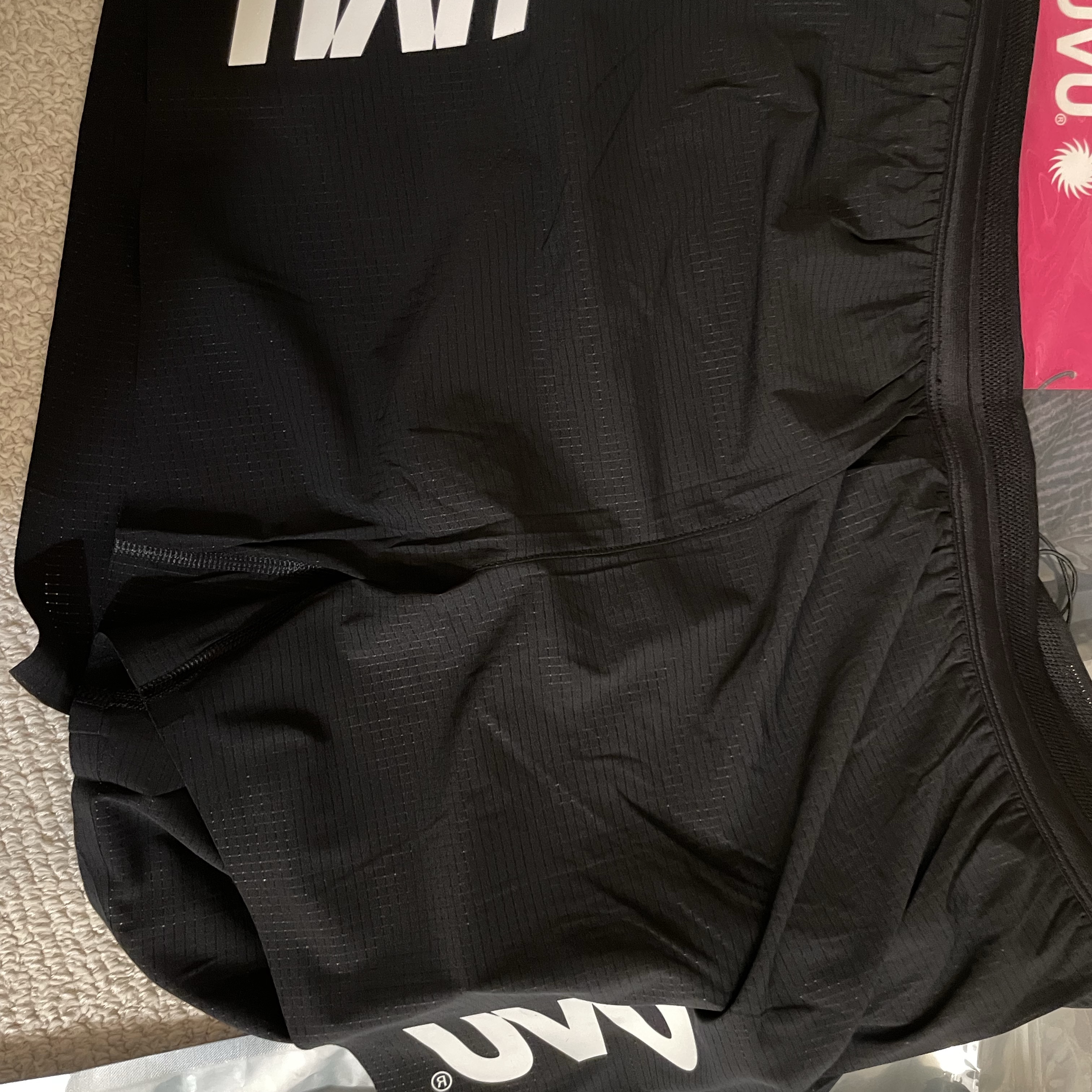 UVU Split Shorts Black, UVU Split Shorts Light Grey 착용 스타일