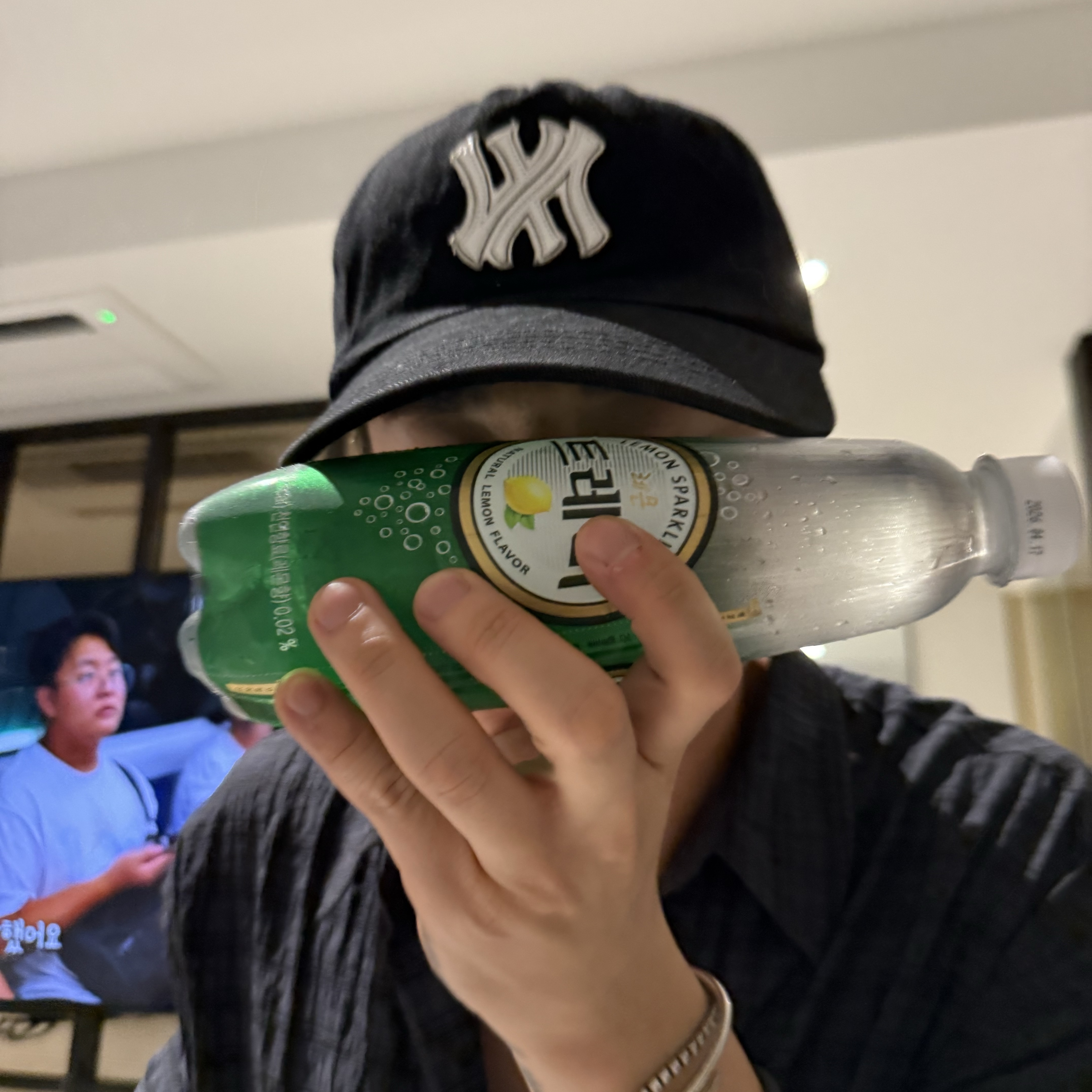 [더블적립]Farfromwhat Far Patch Logo Cap Black 착용 스타일