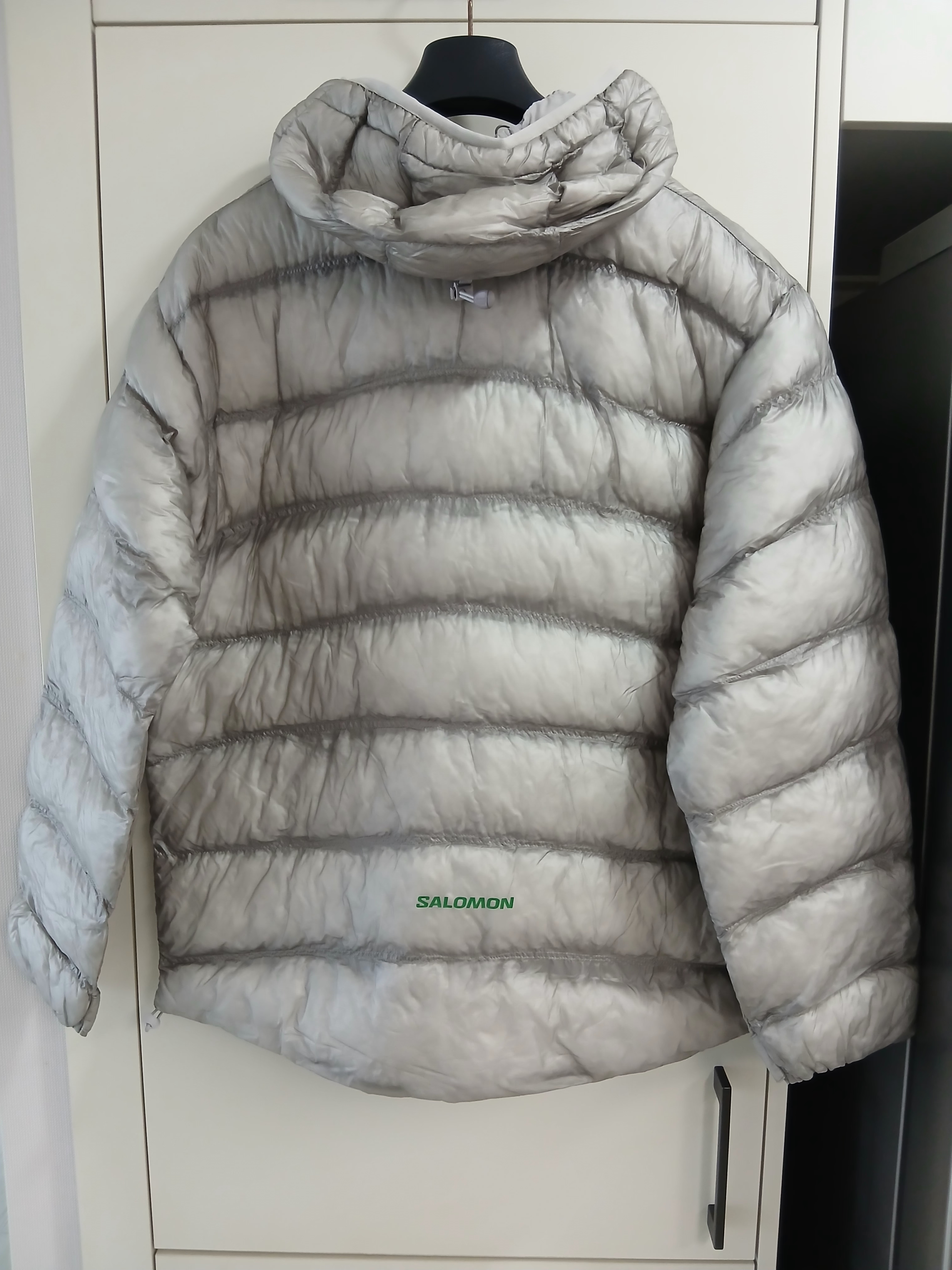 Salomon UNI Cross Insulation Jacket Light Grey 착용 스타일 - 4