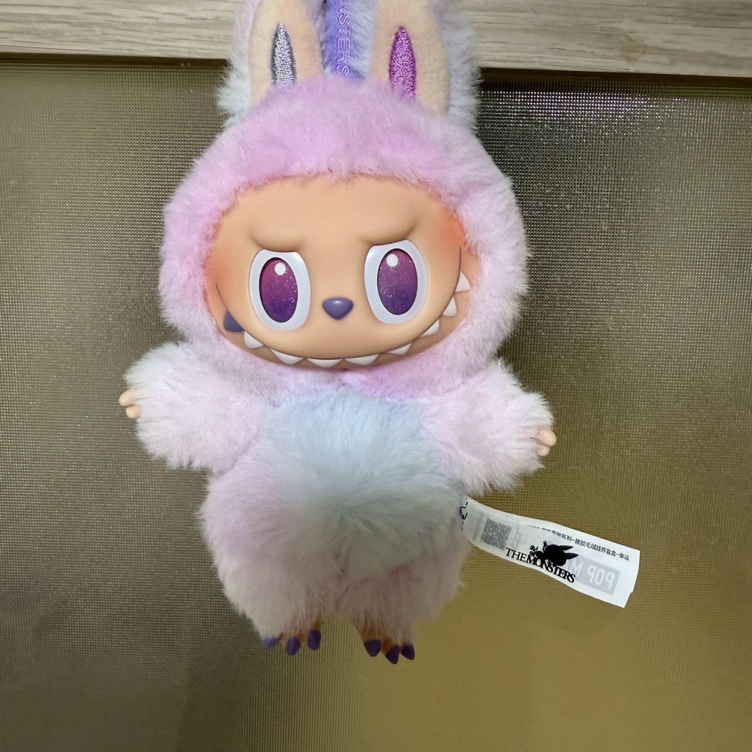 Pop Mart Labubu The Monsters Highlight Series Luck Keyring (Opened Case) 착용 스타일 - 2