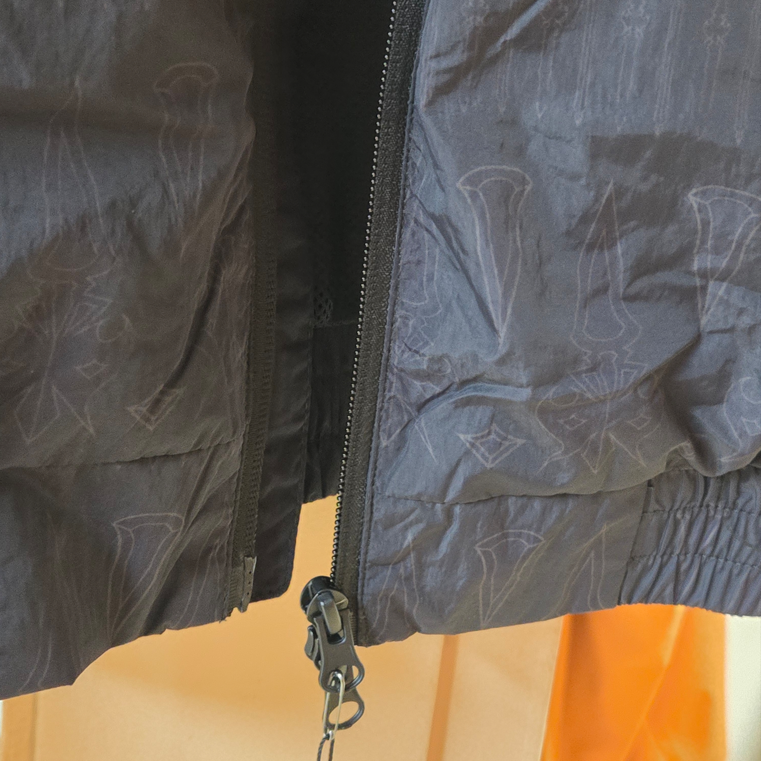 [PRE-ORDER] FC SPEAR Wind Breaker Black 착용 스타일 - 4