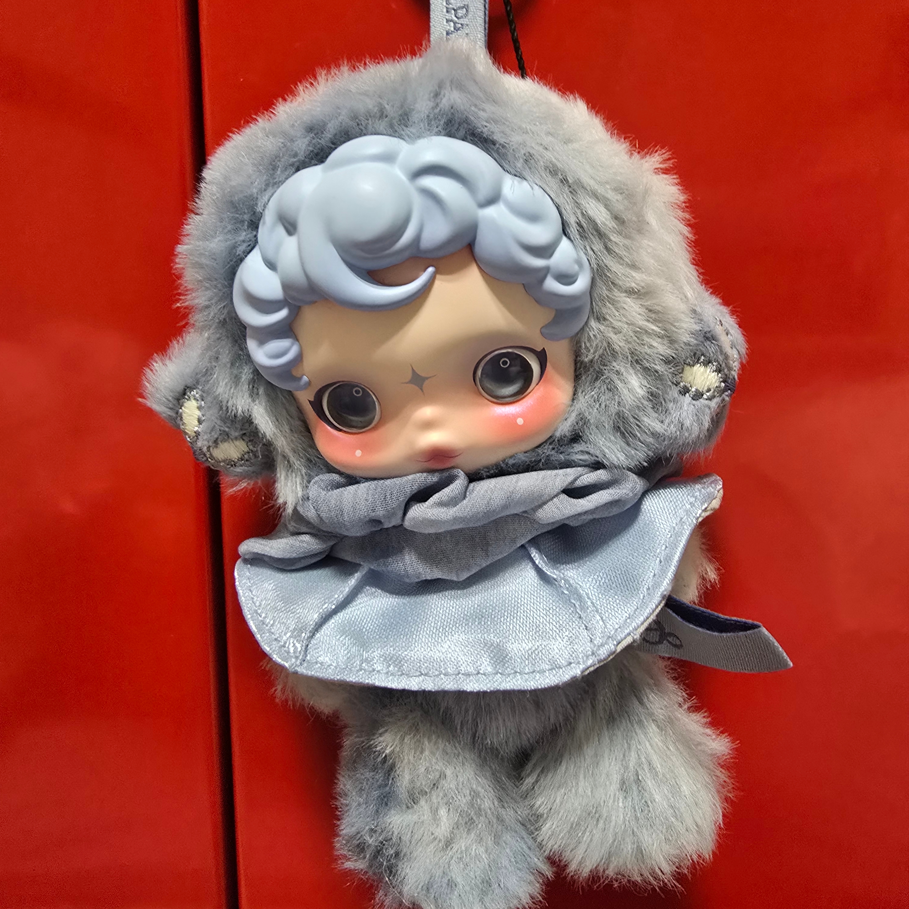Pop Mart Skullpanda L’Impressionnisme Series Plush Doll Dew (Opened Case) 착용 스타일