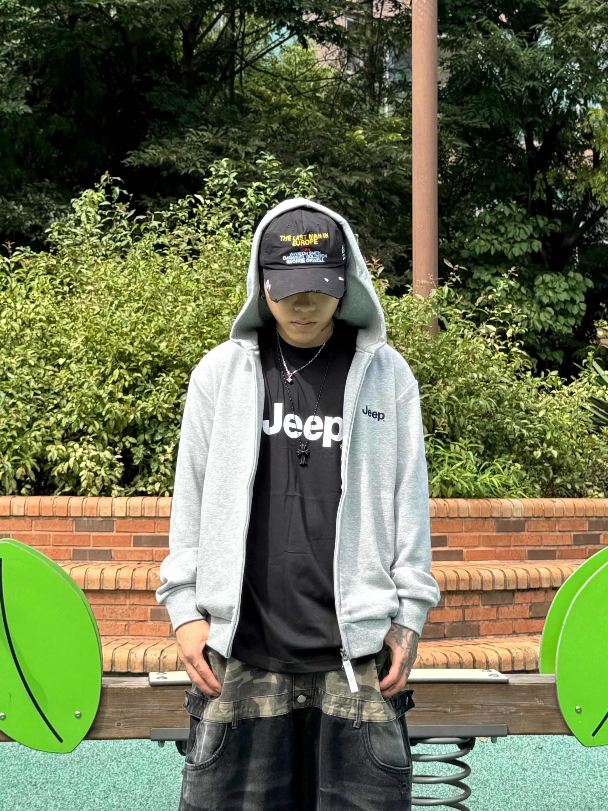 NOD 1984 5-panel Ball Cap Black, Balenciaga Cargo Sneakers Grey Black Yellow 착용 스타일 - 6