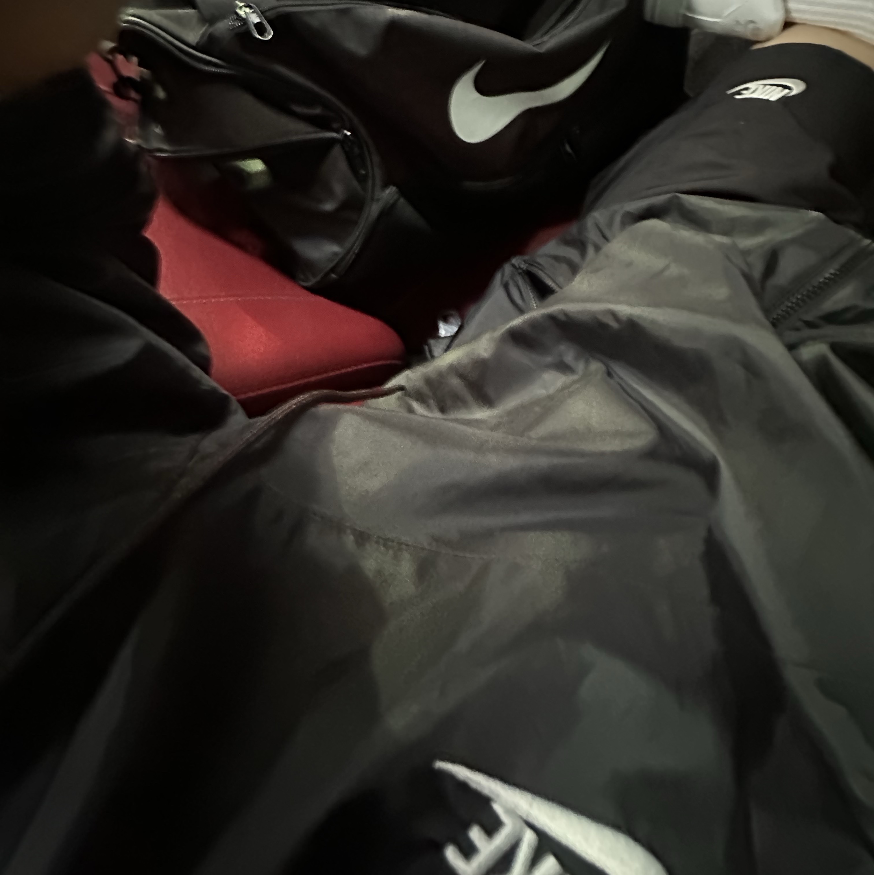 Nike NSW Woven Shorts Black - Asia, Nike NSW Windrunner Hoodie Jacket Black - Asia 착용 스타일
