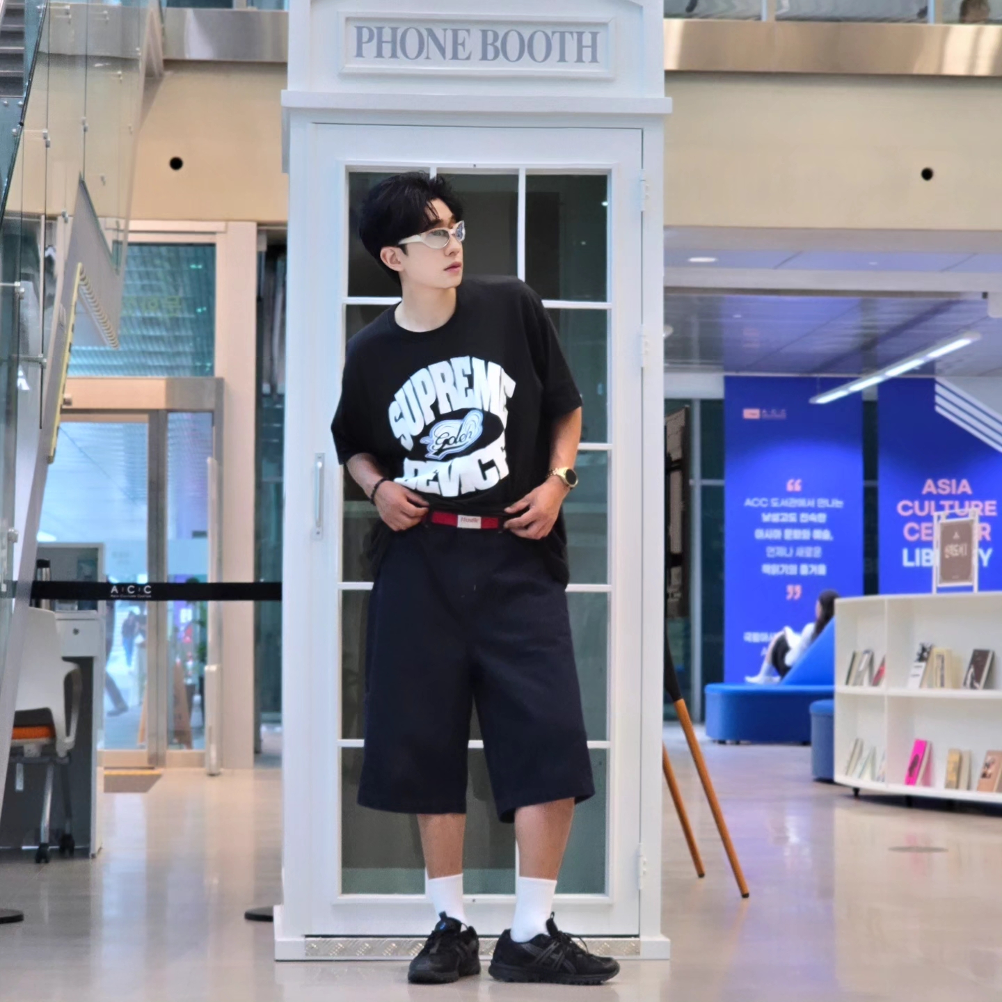 Supreme x GOODENOUGH Device T-Shirt Black - 25SS, Asics Gel-Sonoma 15-50 Black Obsidian Grey 착용 스타일 - 1