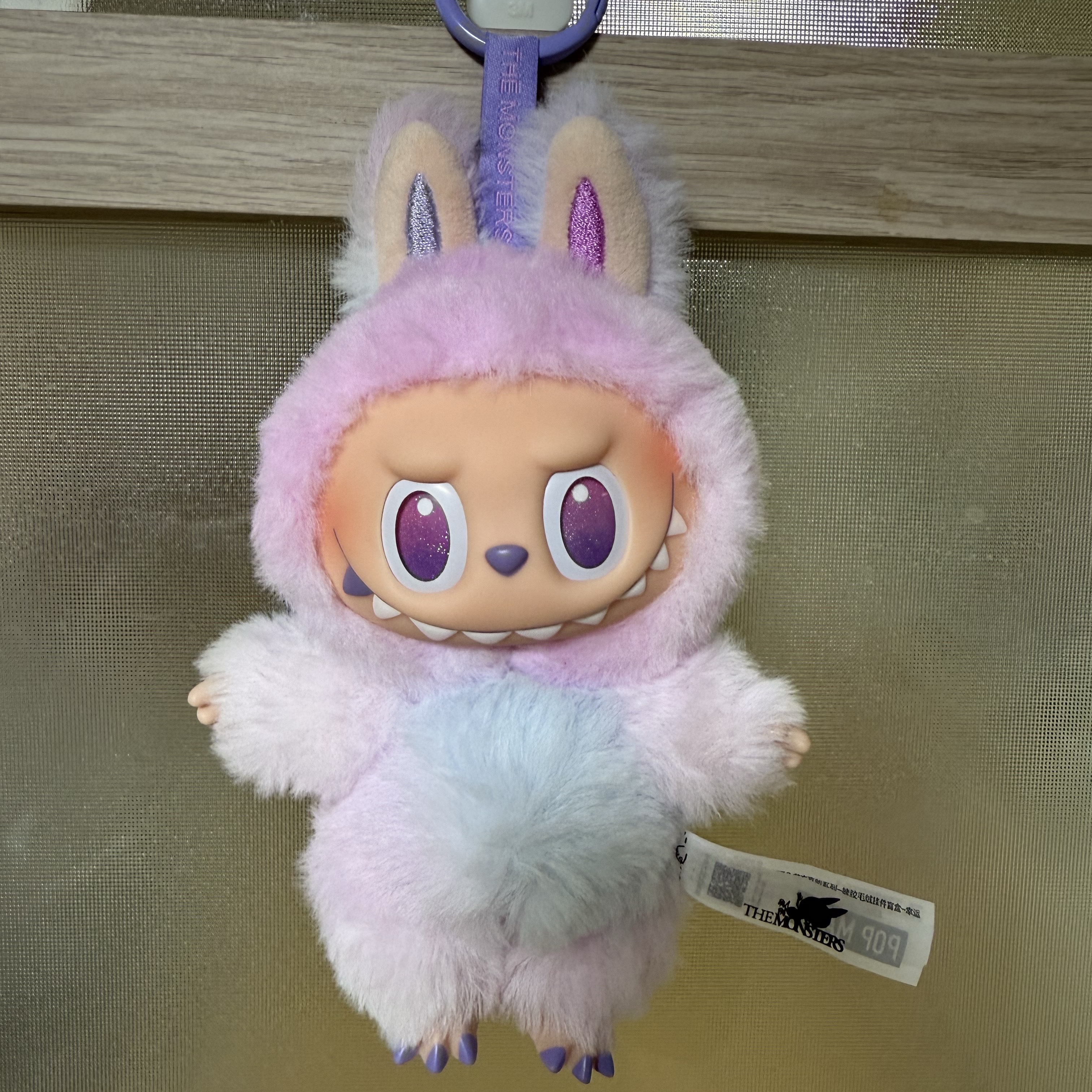 Pop Mart Labubu The Monsters Highlight Series Luck Keyring (Opened Case) 착용 스타일 - 1