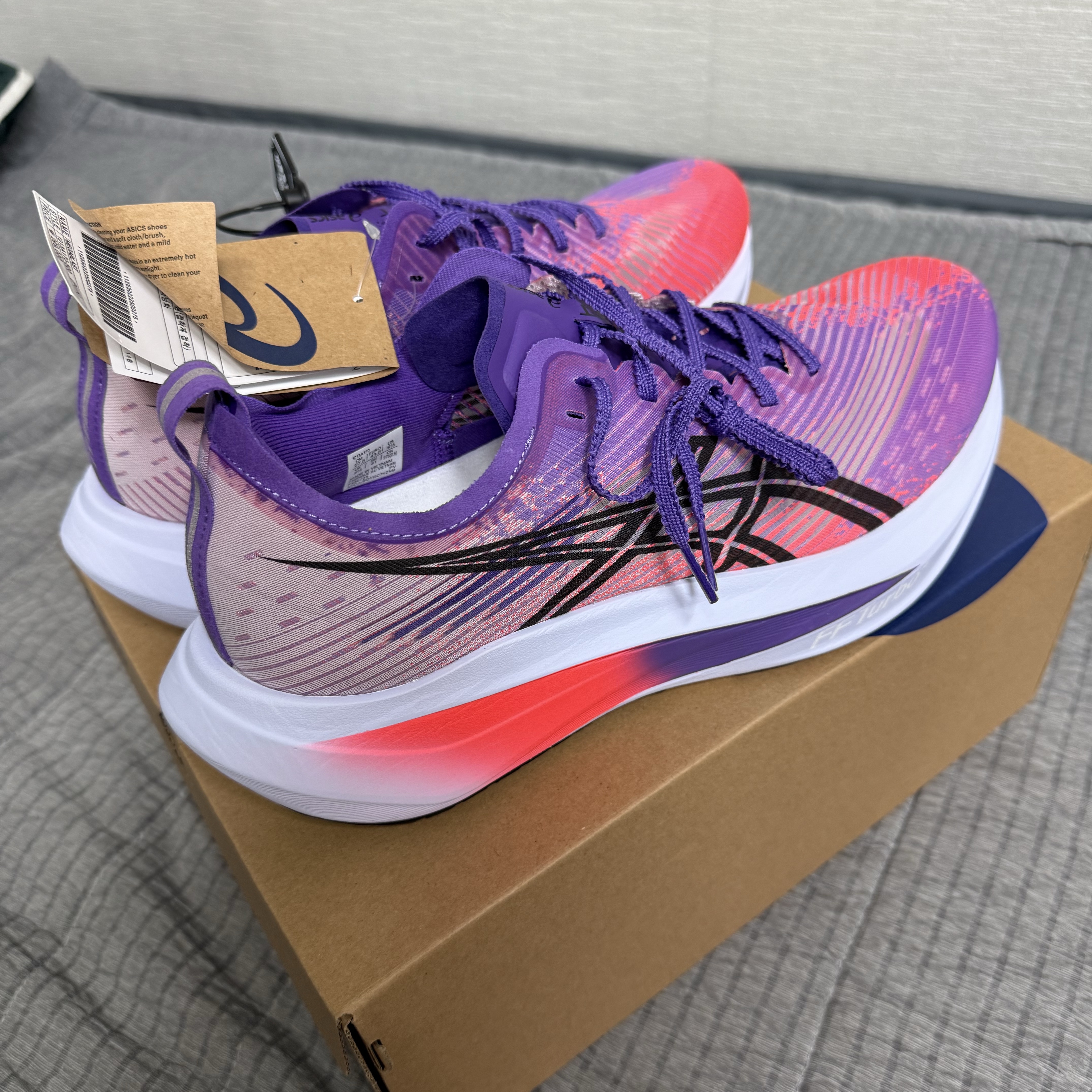 Asics Megablast Edo Purple Black 착용 스타일