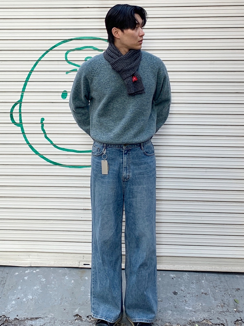 Knitted Shaggy Dog Wool 100% Round Knit Aurora 착용 스타일