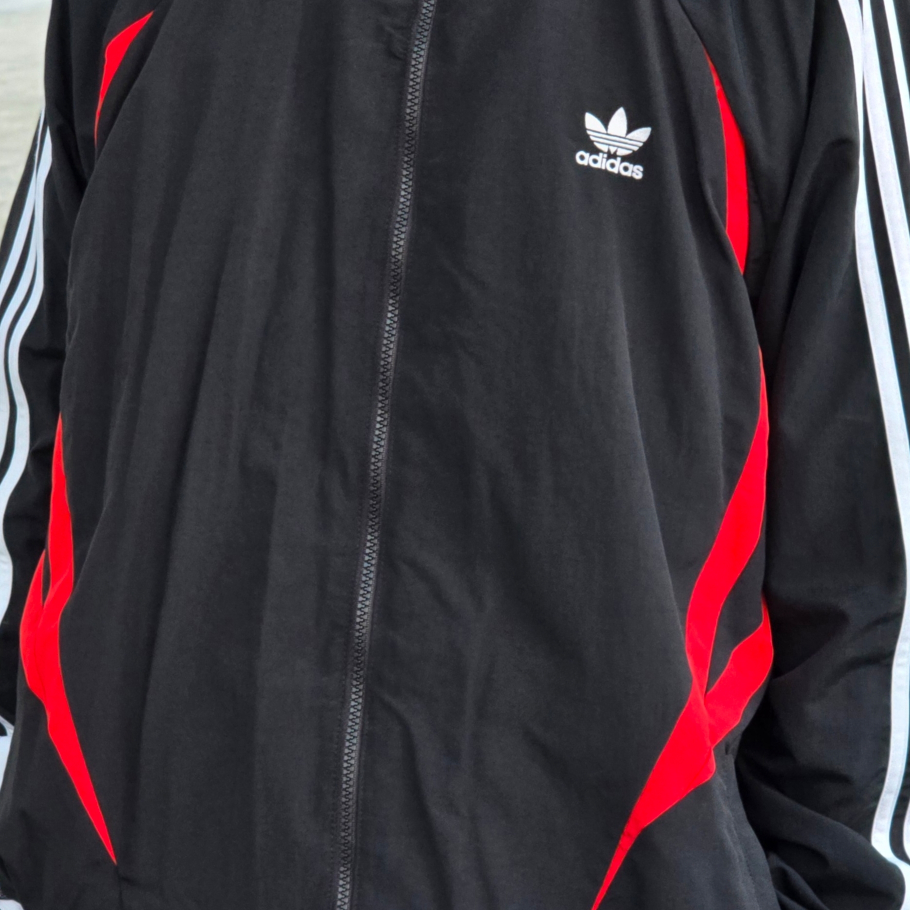 Adidas Archive Track Top Black - KR Sizing 착용 스타일 - 1