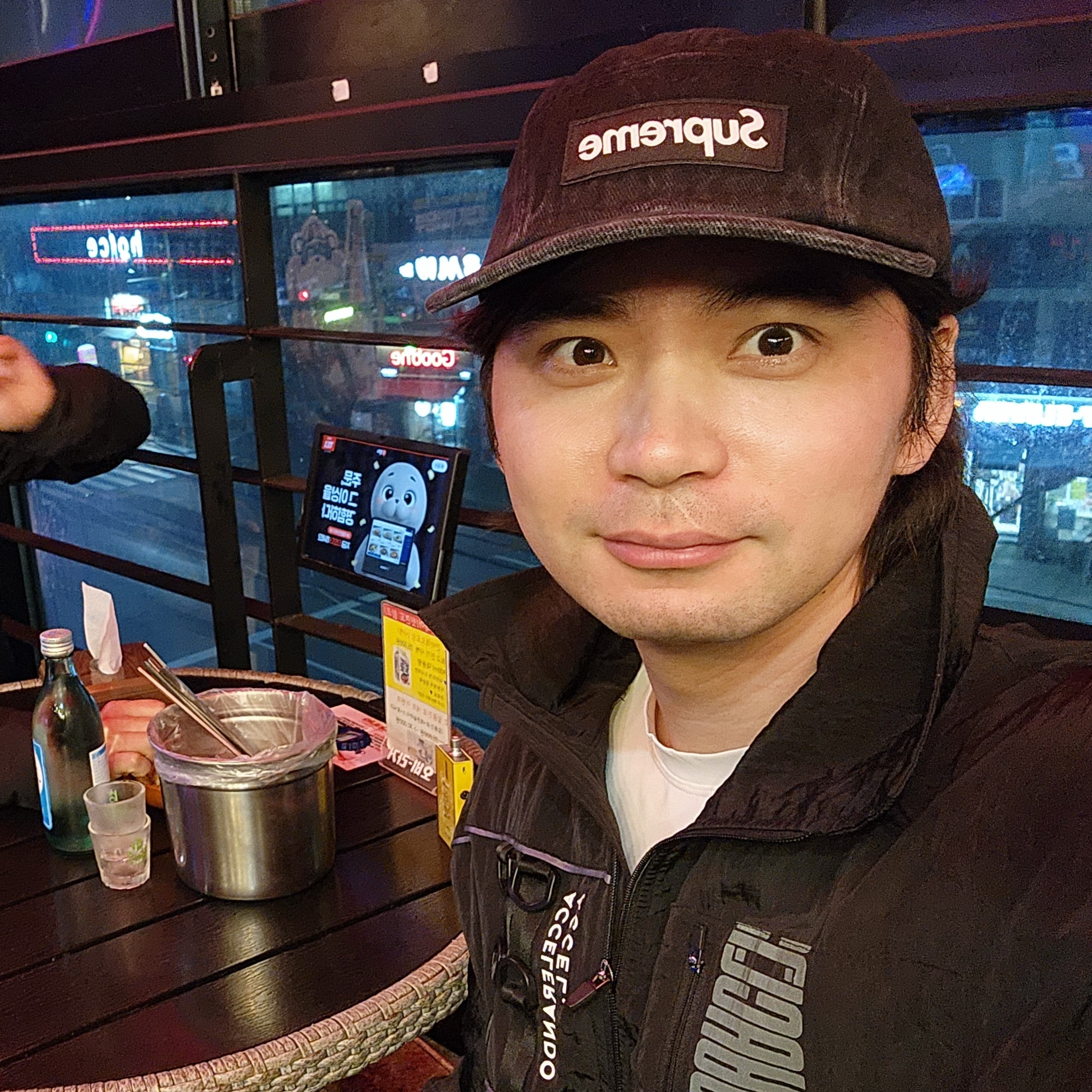 Supreme Denim Camp Cap Black - 24FW 착용 스타일