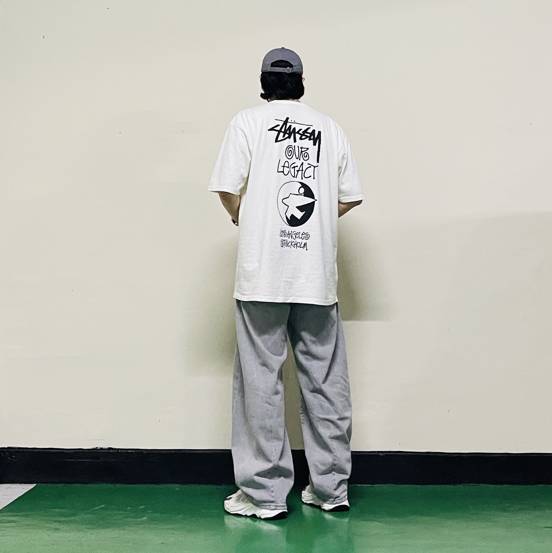 Stussy x Our Legacy Surfman Pigment Dyed T-Shirt Natural, Supreme Backpack Snow Camo - 25SS 착용 스타일 - 8
