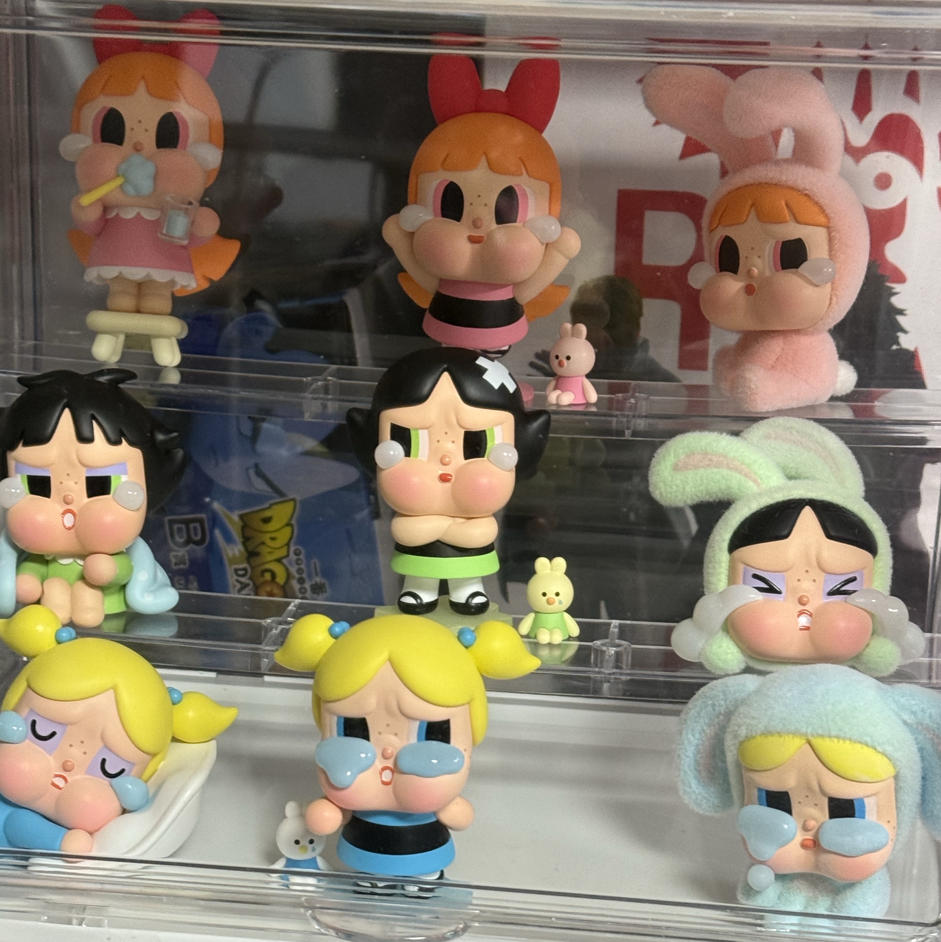 Pop Mart Crybaby x Powerpuff Girls Series Sealed Case (12 Blind Boxes) 착용 스타일