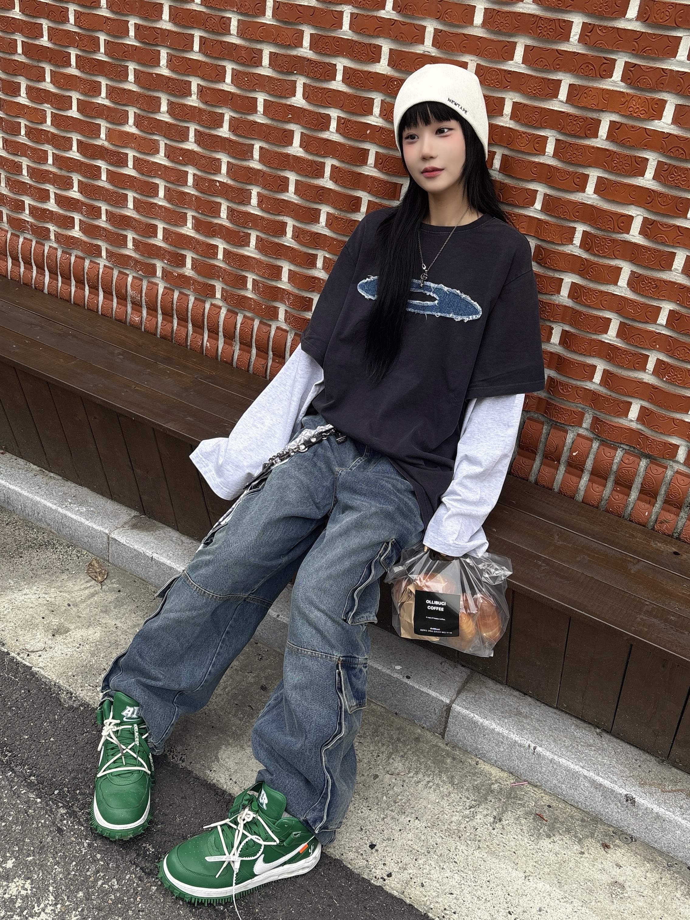 Nike x Off-White Air Force 1 Mid SP Leather Pine Green 착용 스타일 - 2