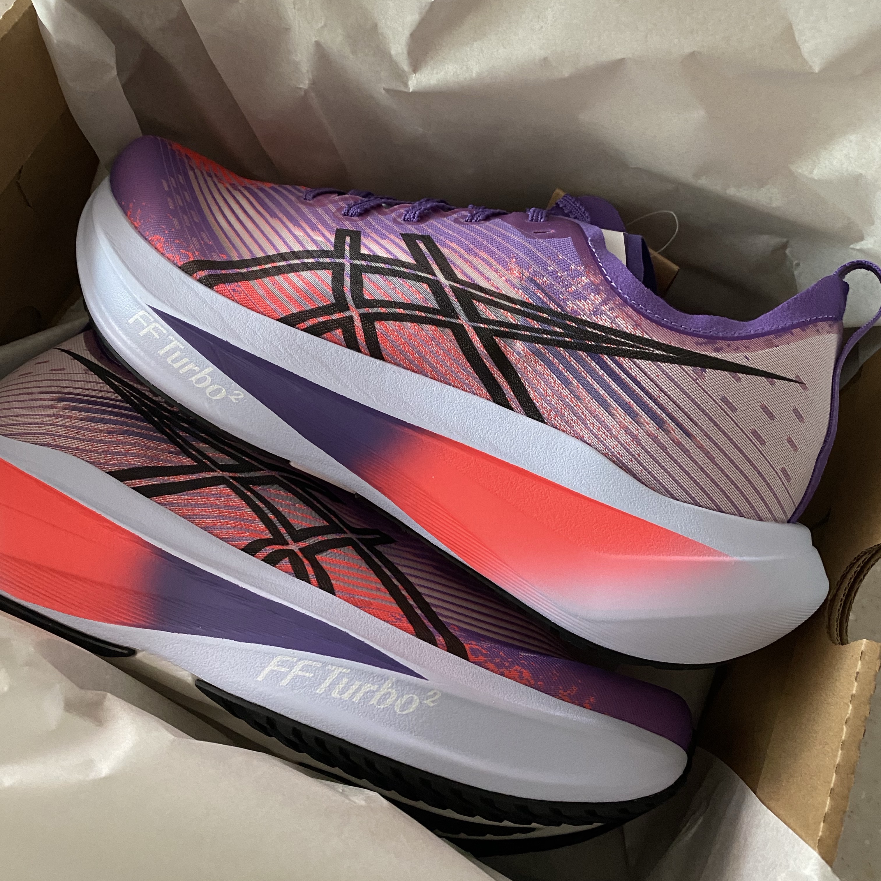 Asics Megablast Edo Purple Black 착용 스타일