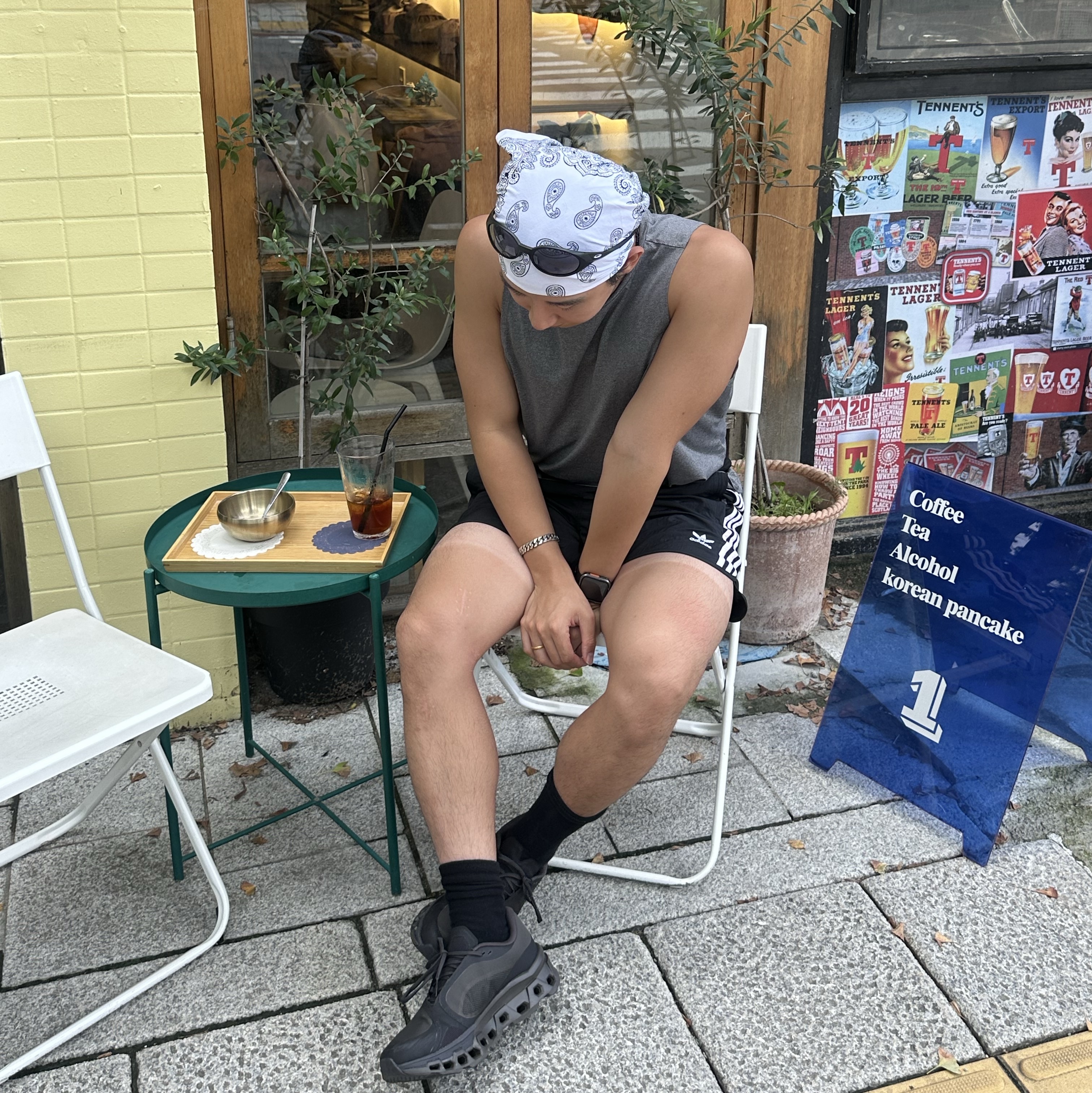 Oakley Eye Jacket Redux Matte Black Frame Prizm Grey Lenses High Bridge Fit, Adidas Adicolor Classic Sprinter Shorts Black - KR Sizing 착용 스타일 - 2