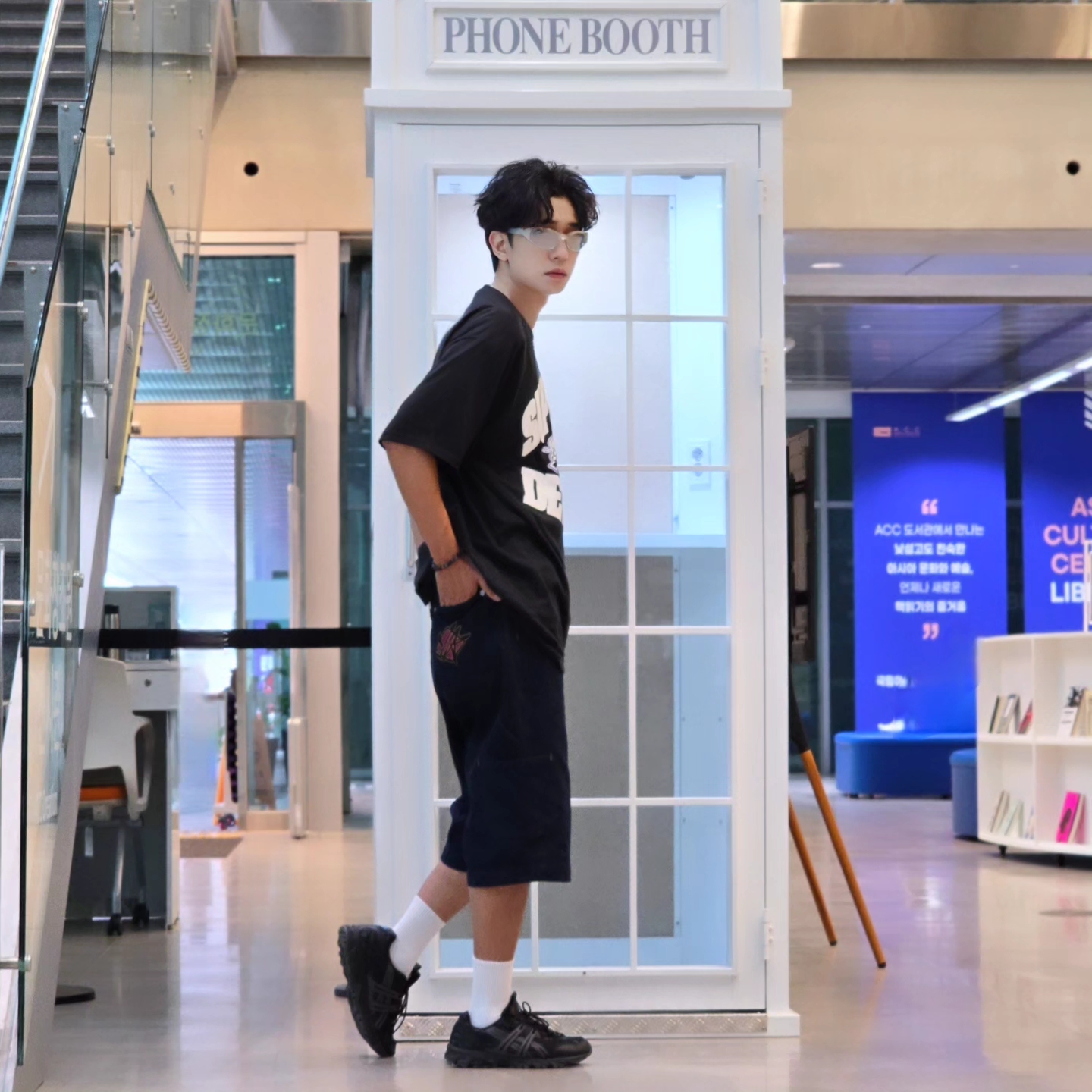 Supreme x GOODENOUGH Device T-Shirt Black - 25SS, Asics Gel-Sonoma 15-50 Black Obsidian Grey 착용 스타일 - 2