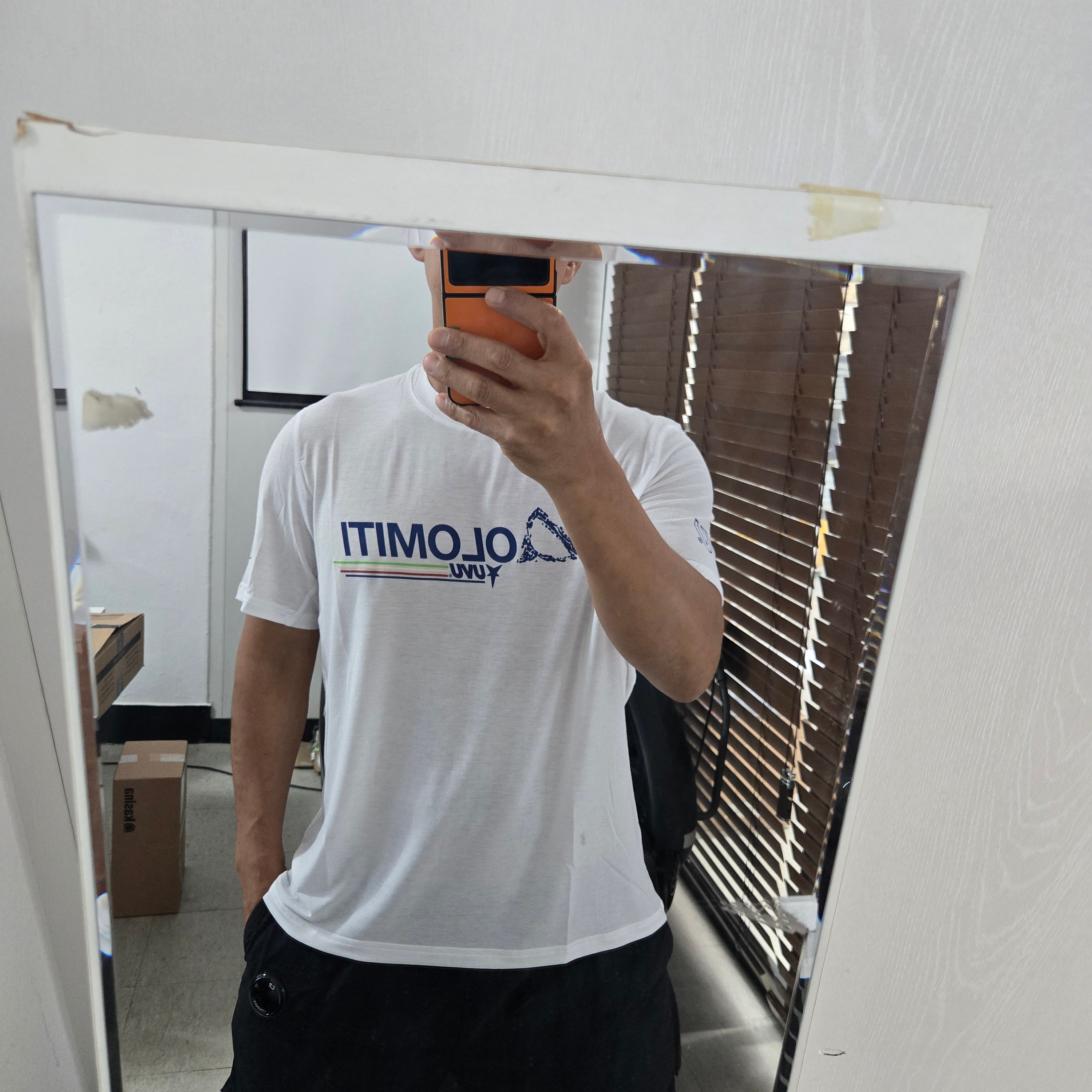 UVU Dolomiti S/S Running Top White 착용 스타일
