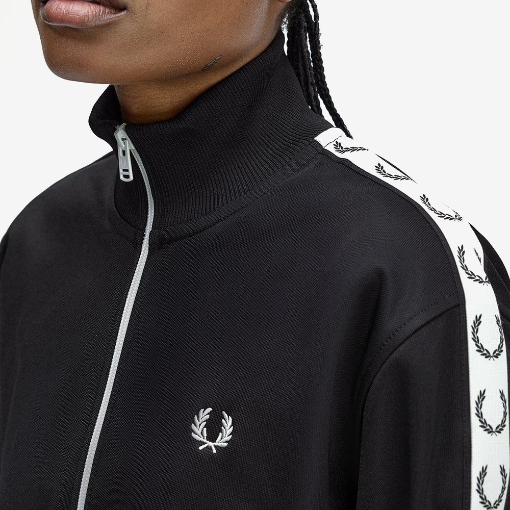 프레드 페리 우먼스 크롭 테잎 트랙 재킷 블랙(Fred Perry Womens Cropped Taped Track Jacket Black) - 4