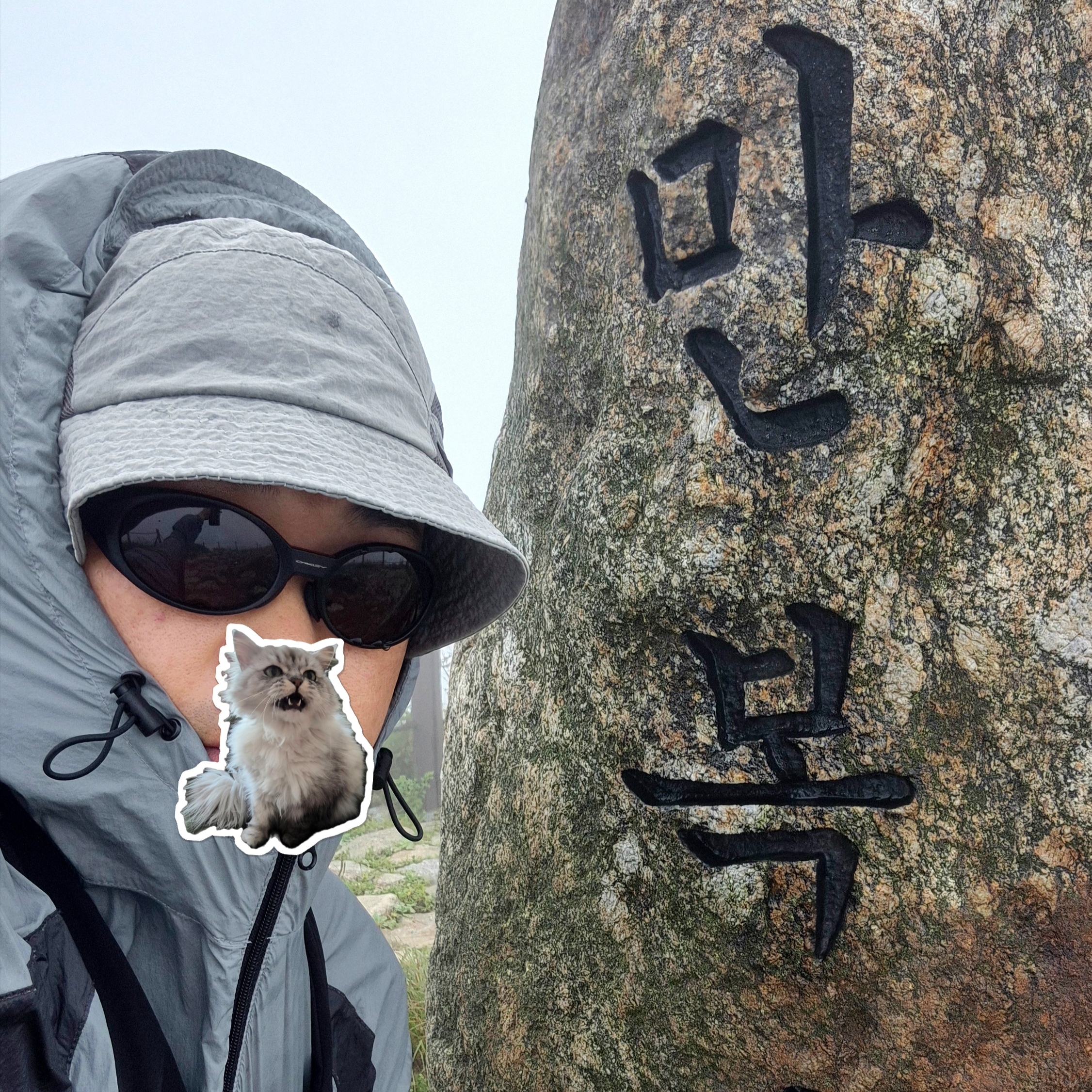 Oakley Eye Jacket Redux Matte Black Frame Prizm Grey Lenses High Bridge Fit 착용 스타일