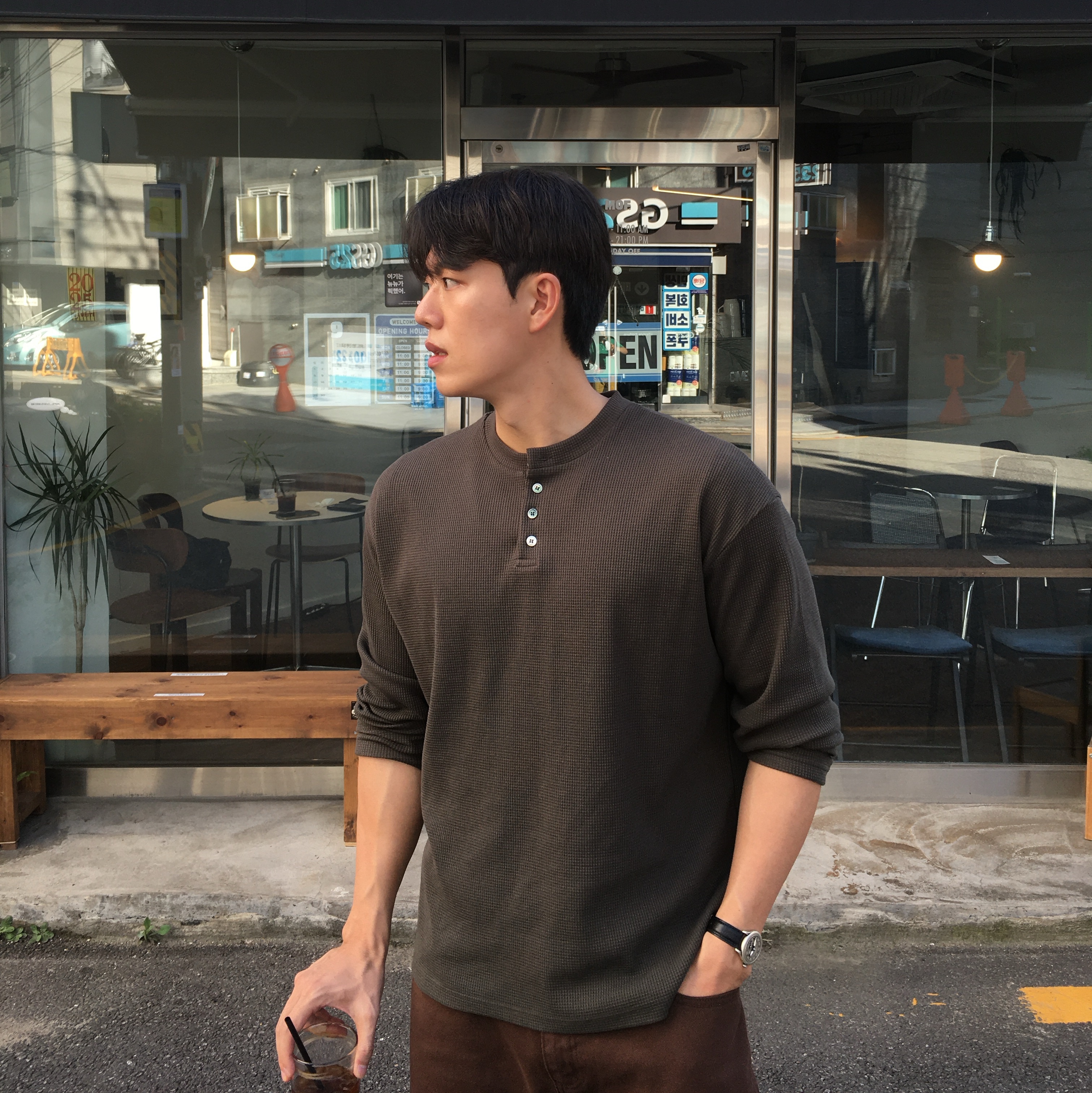Dr. Martens 1461 Smooth Black, Pemont Dress Black 착용 스타일 - 3