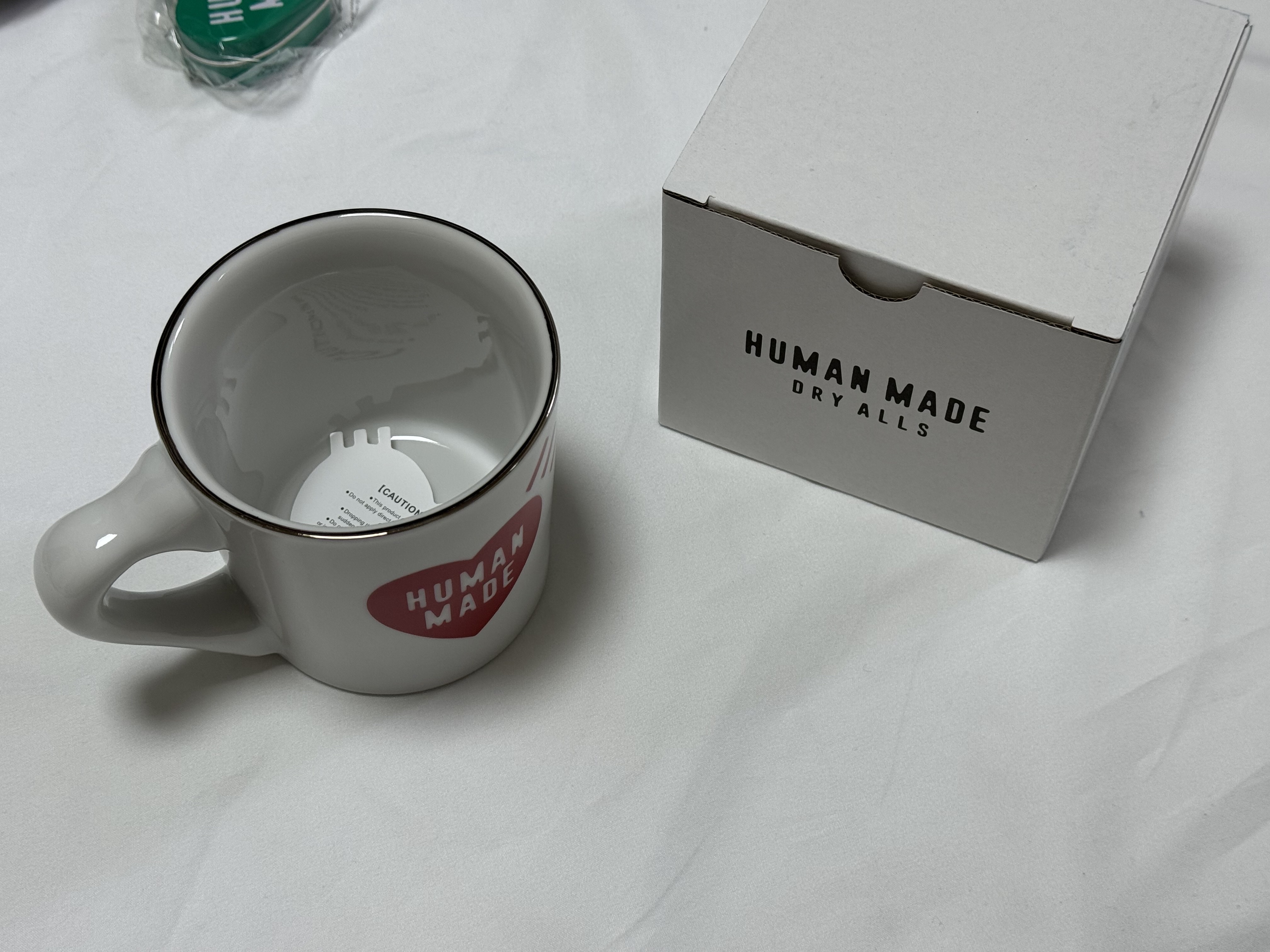 Human Made Coffee Mug White 착용 스타일 - 1