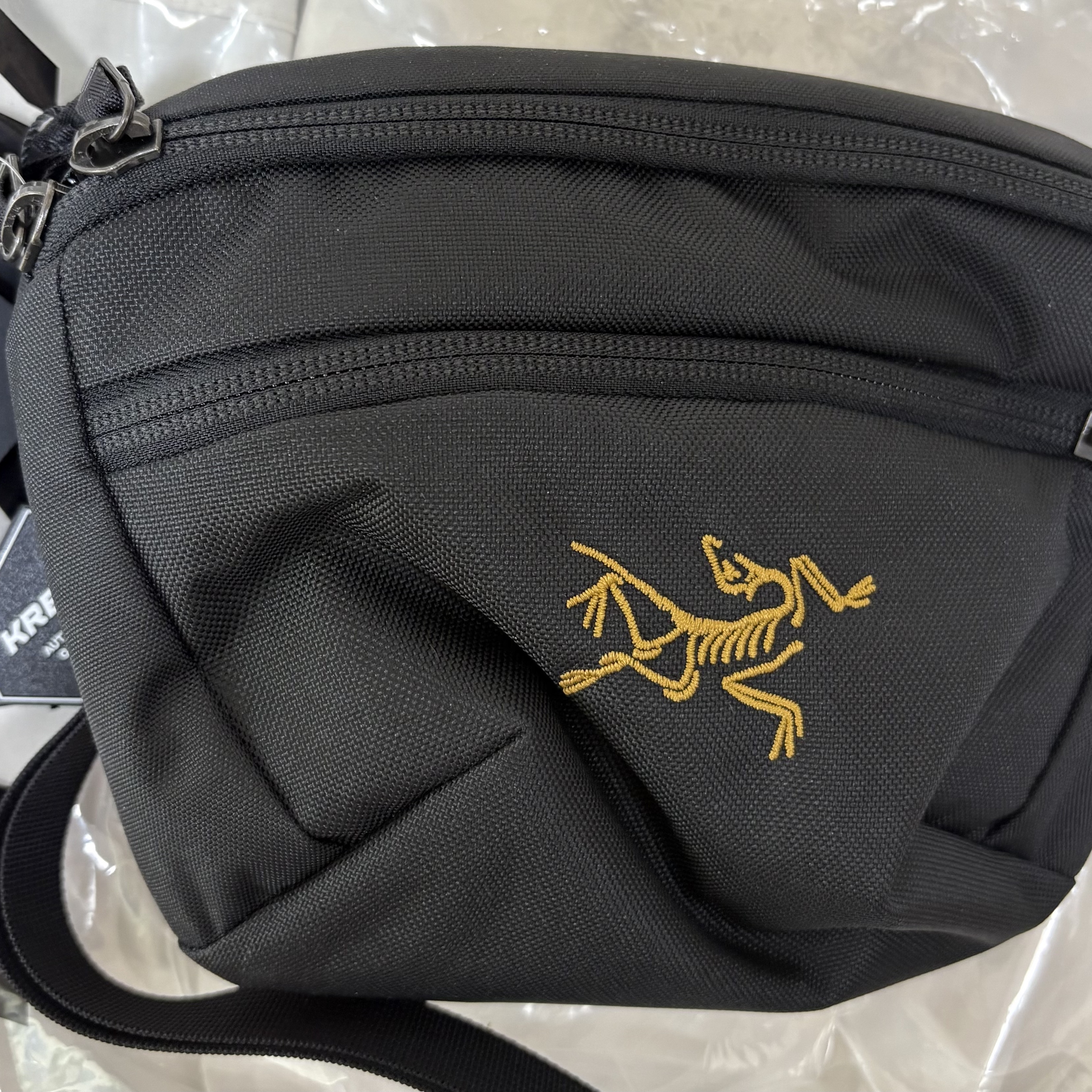 Arc'teryx Mantis 1 Waistpack Black 착용 스타일