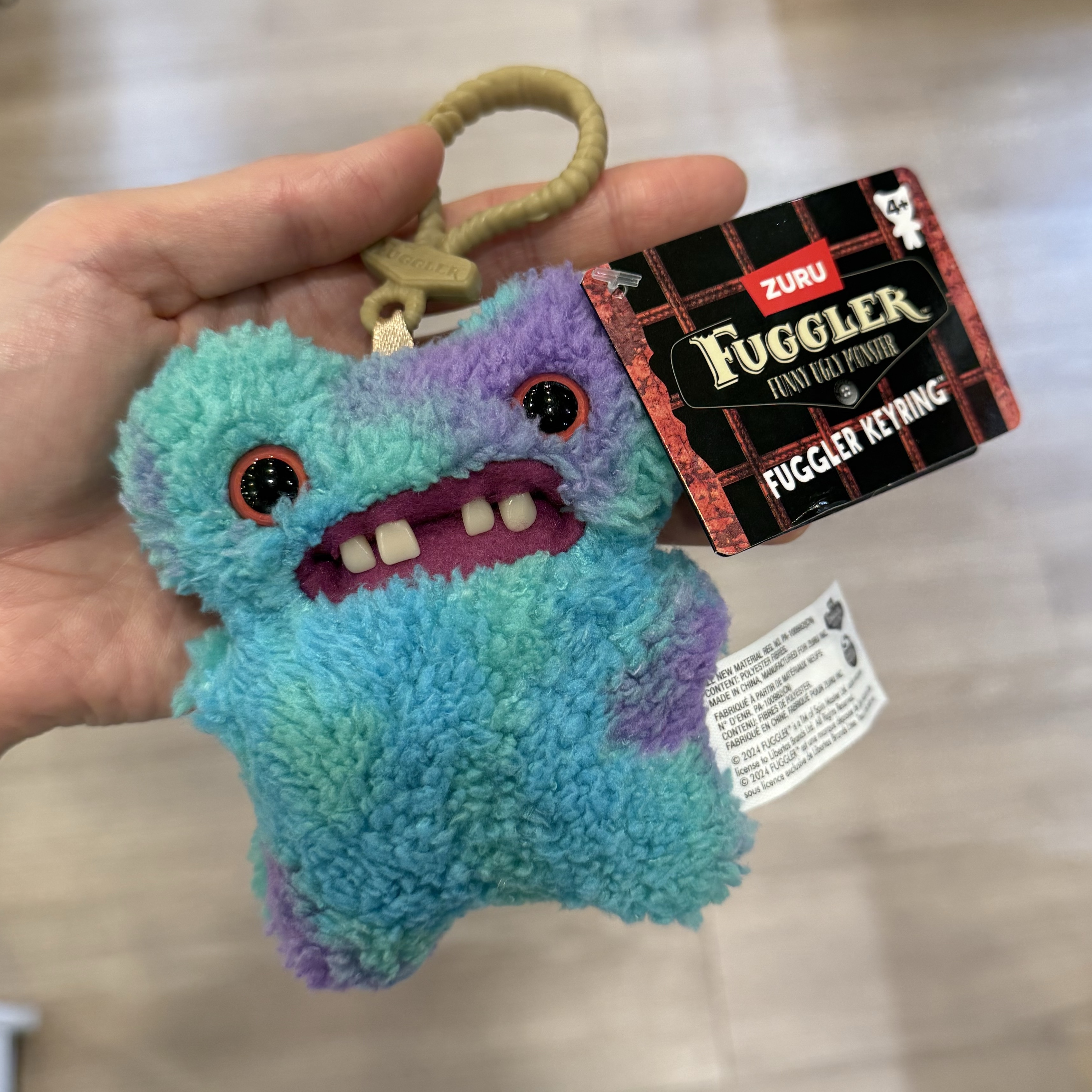 Fuggler McGoo Mix Keyring 착용 스타일