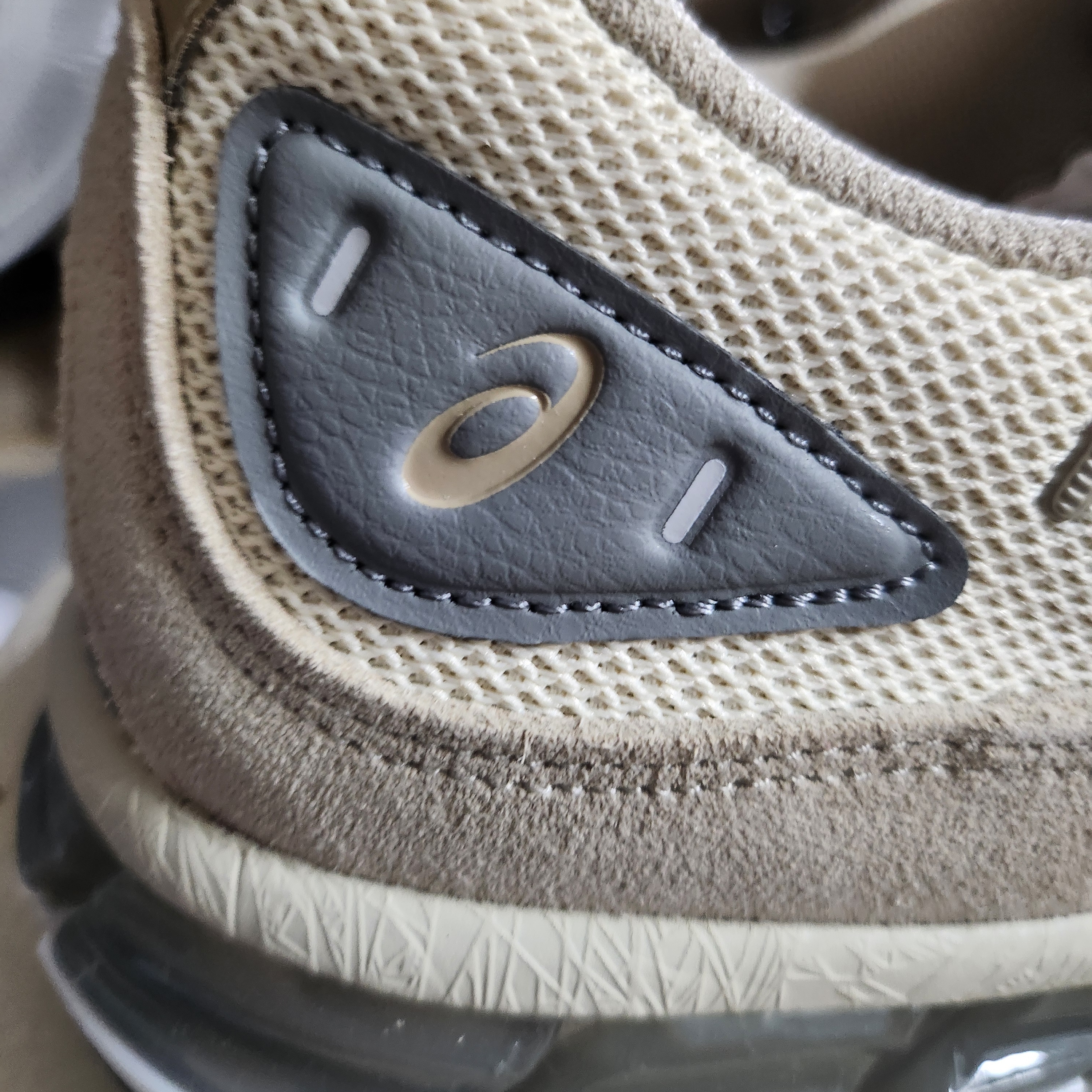 Asics Gel-Quantum 360 I AMP Pale Oak Wool 착용 스타일 - 3