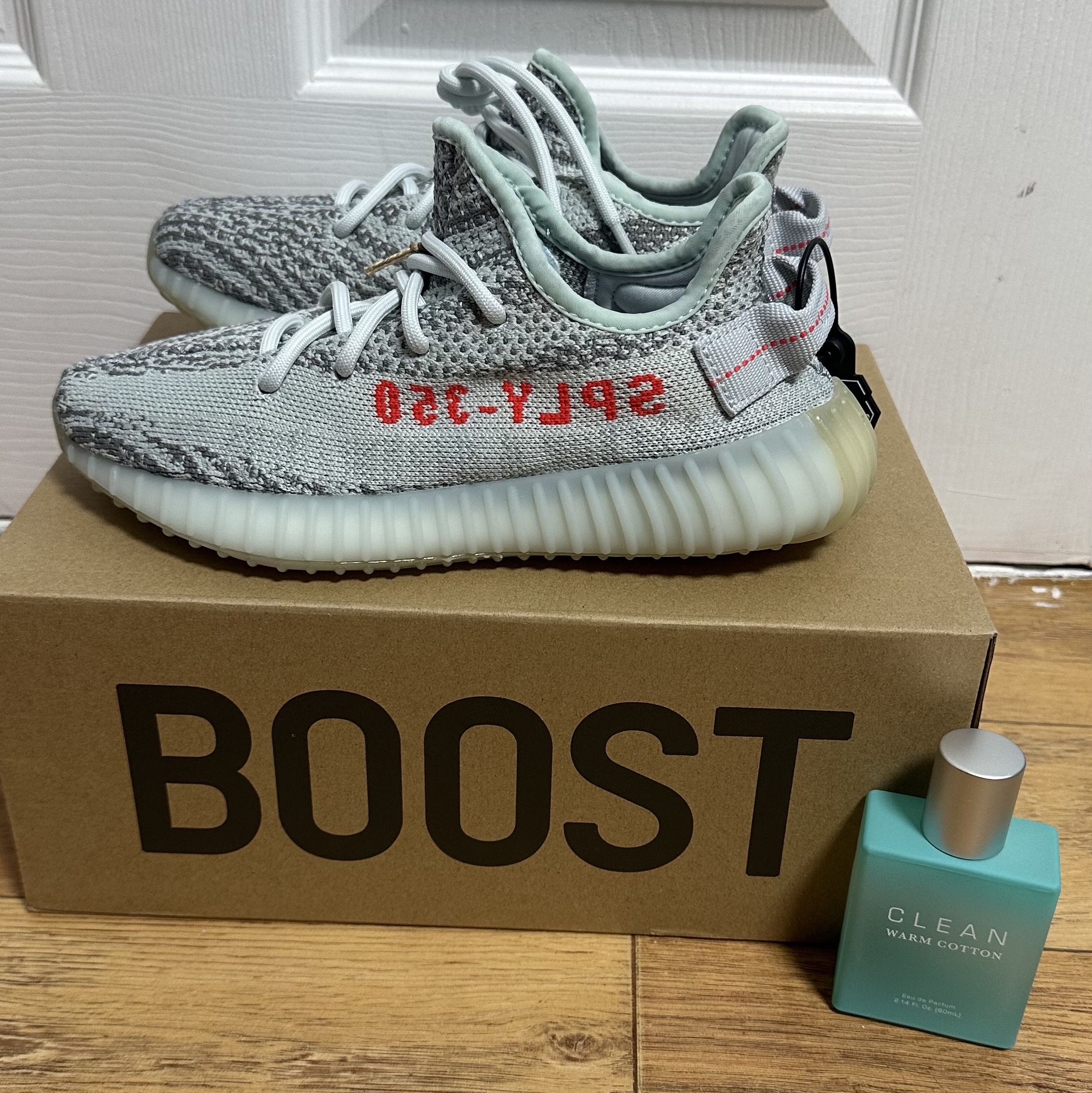 Adidas Yeezy Boost 350 V2 Blue Tint 2017 착용 스타일