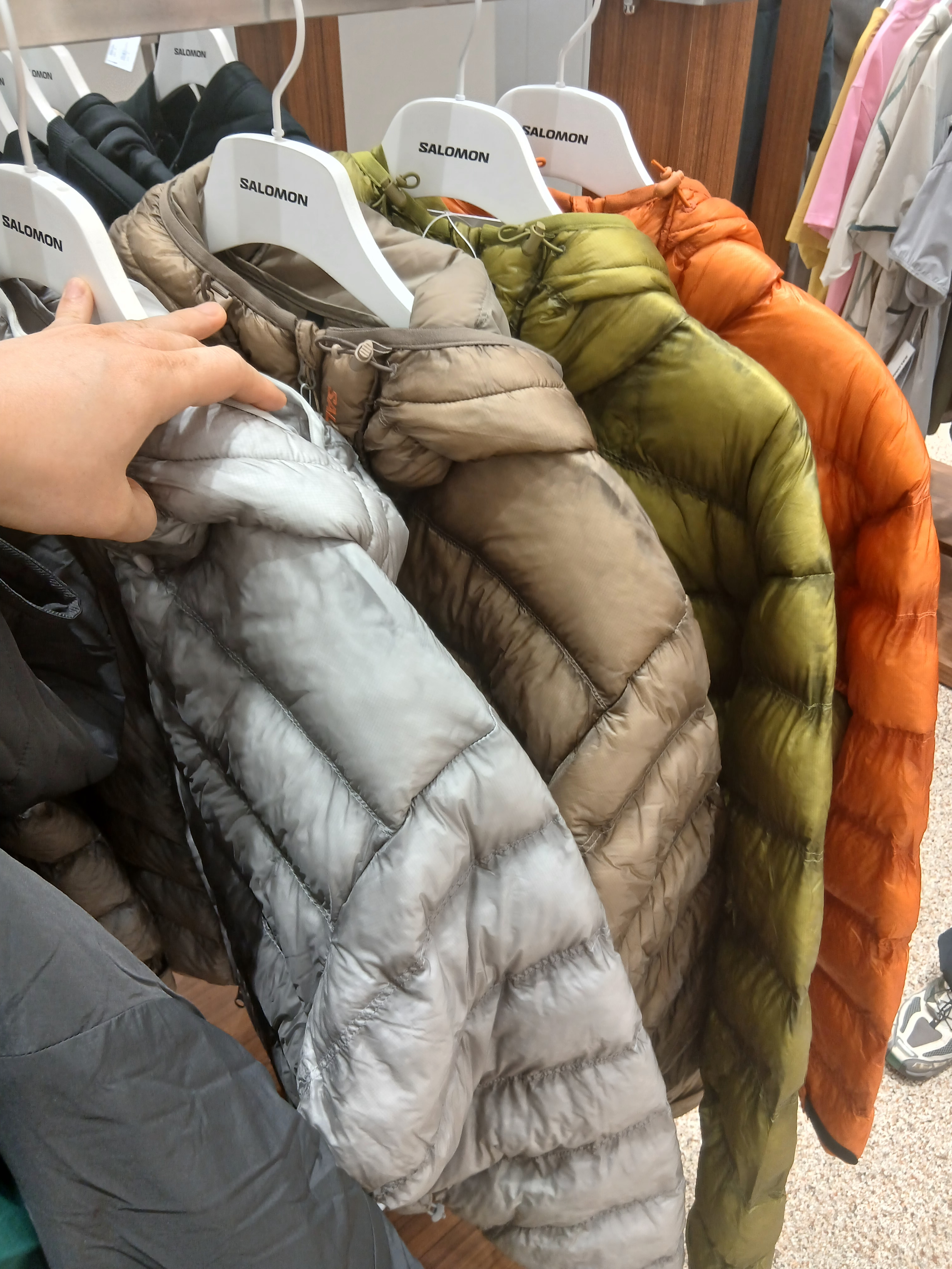 Salomon Modisay Padded Jacket Black, Salomon Modisay Padded Jacket Light Grey 착용 스타일 - 3
