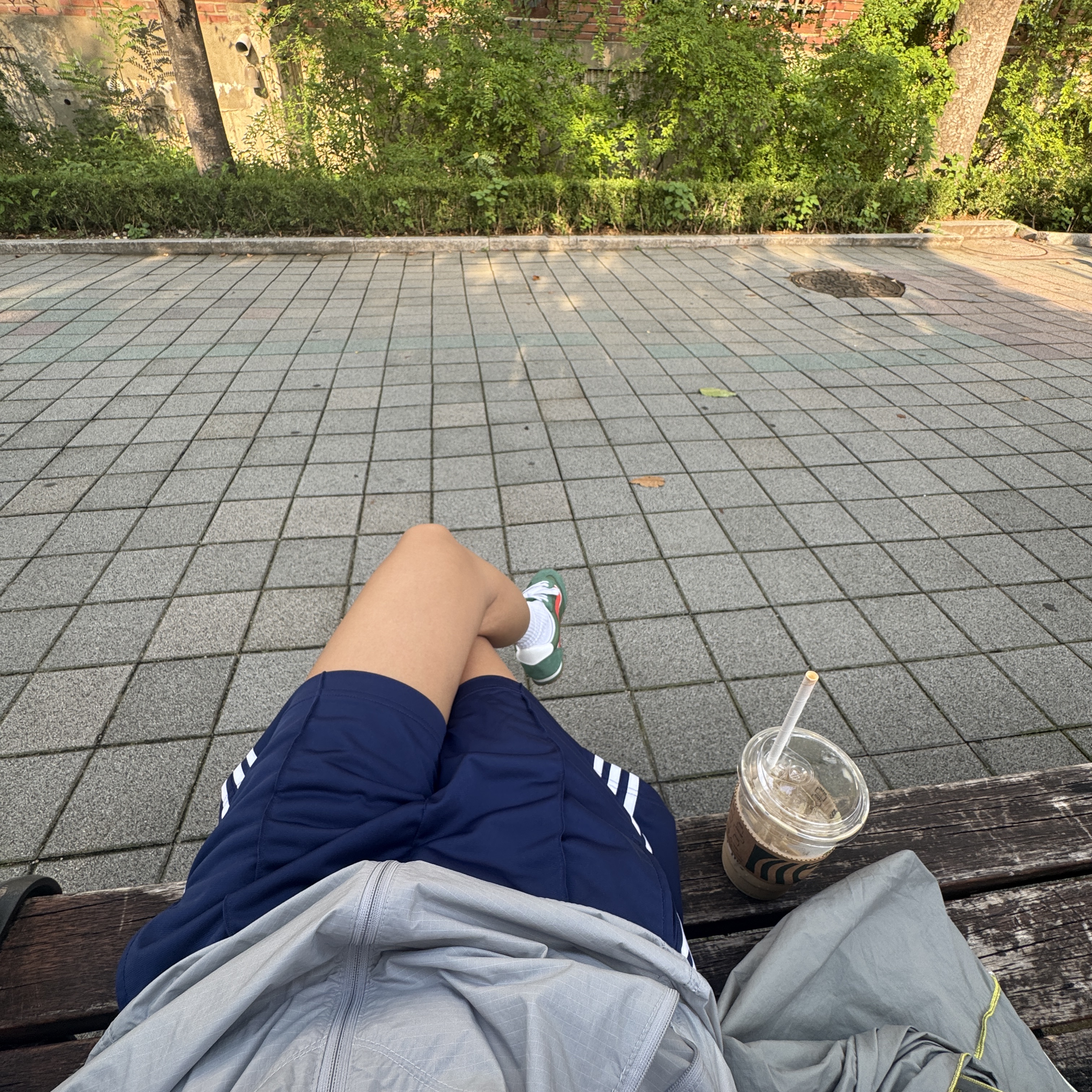 (W) Adidas Firebird Shorts Dark Blue - KR Sizing, SIERRA DESIGNS MGT Ultralight Windshell LIGHT Grey 착용 스타일 - 2