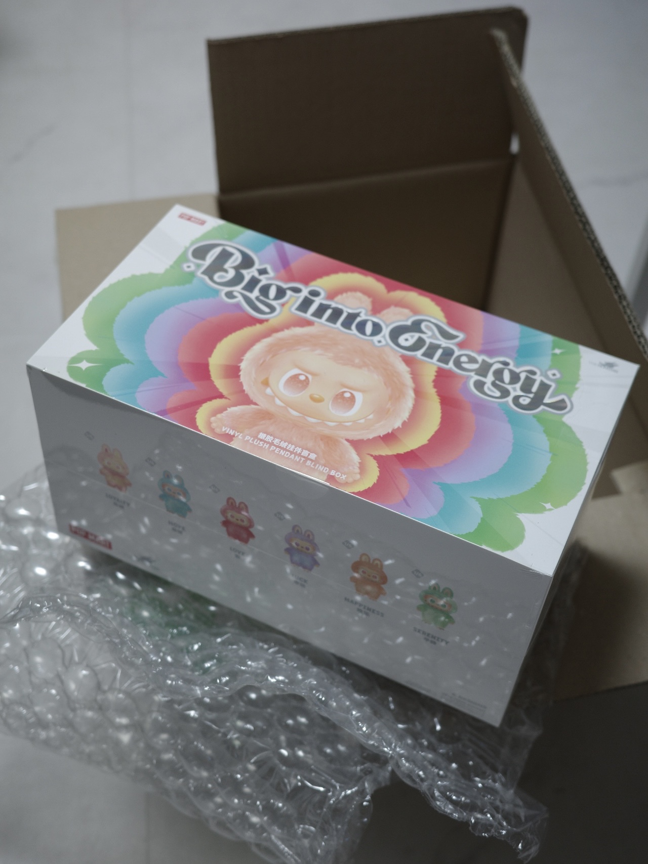 Pop Mart Labubu The Monsters Highlight Series Sealed Case (6 Blind Boxes) 착용 스타일 - 1