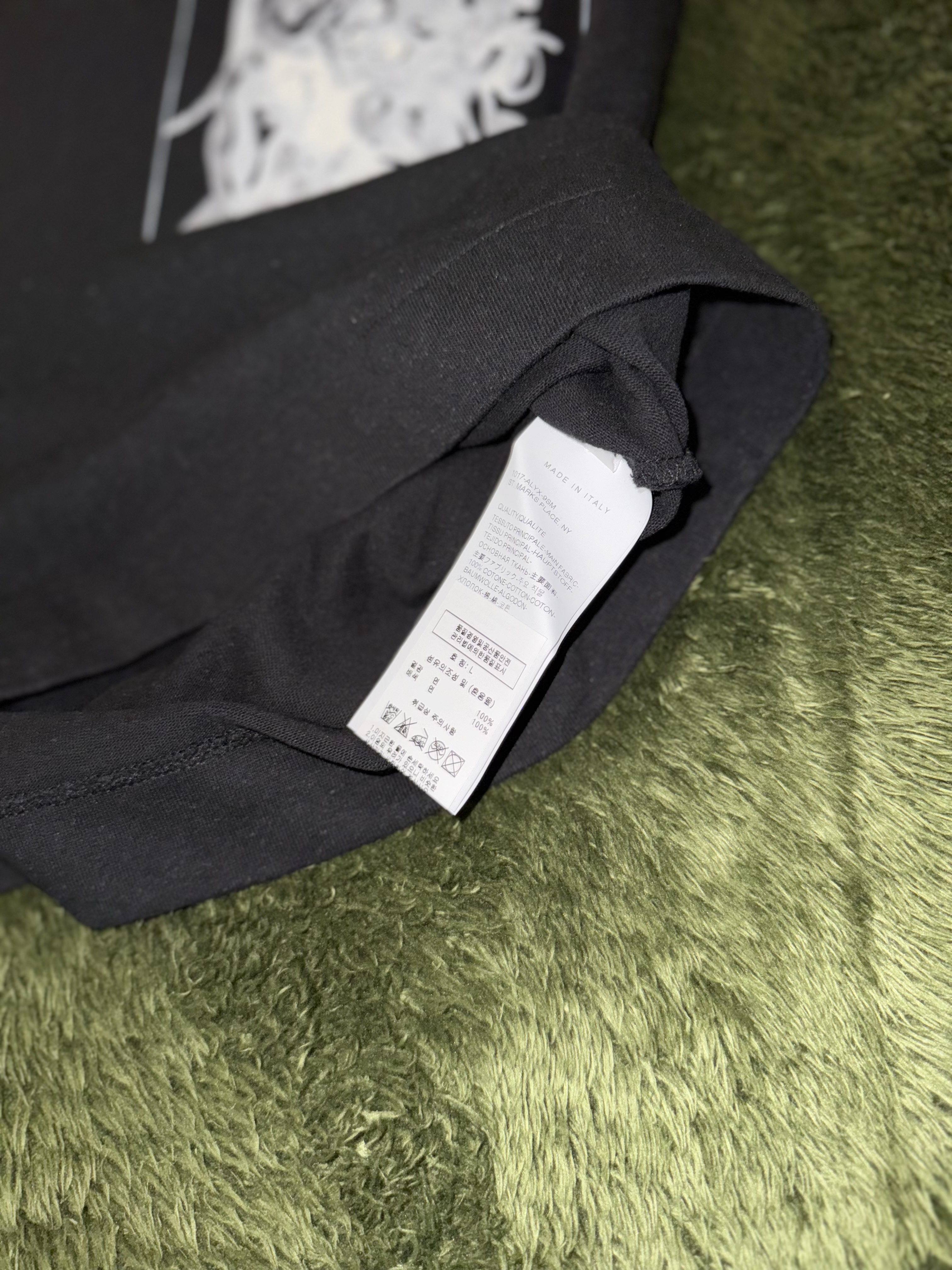 1017 Alyx 9SM Graphic Printed Long Sleeve T-Shirt Black 착용 스타일 - 6